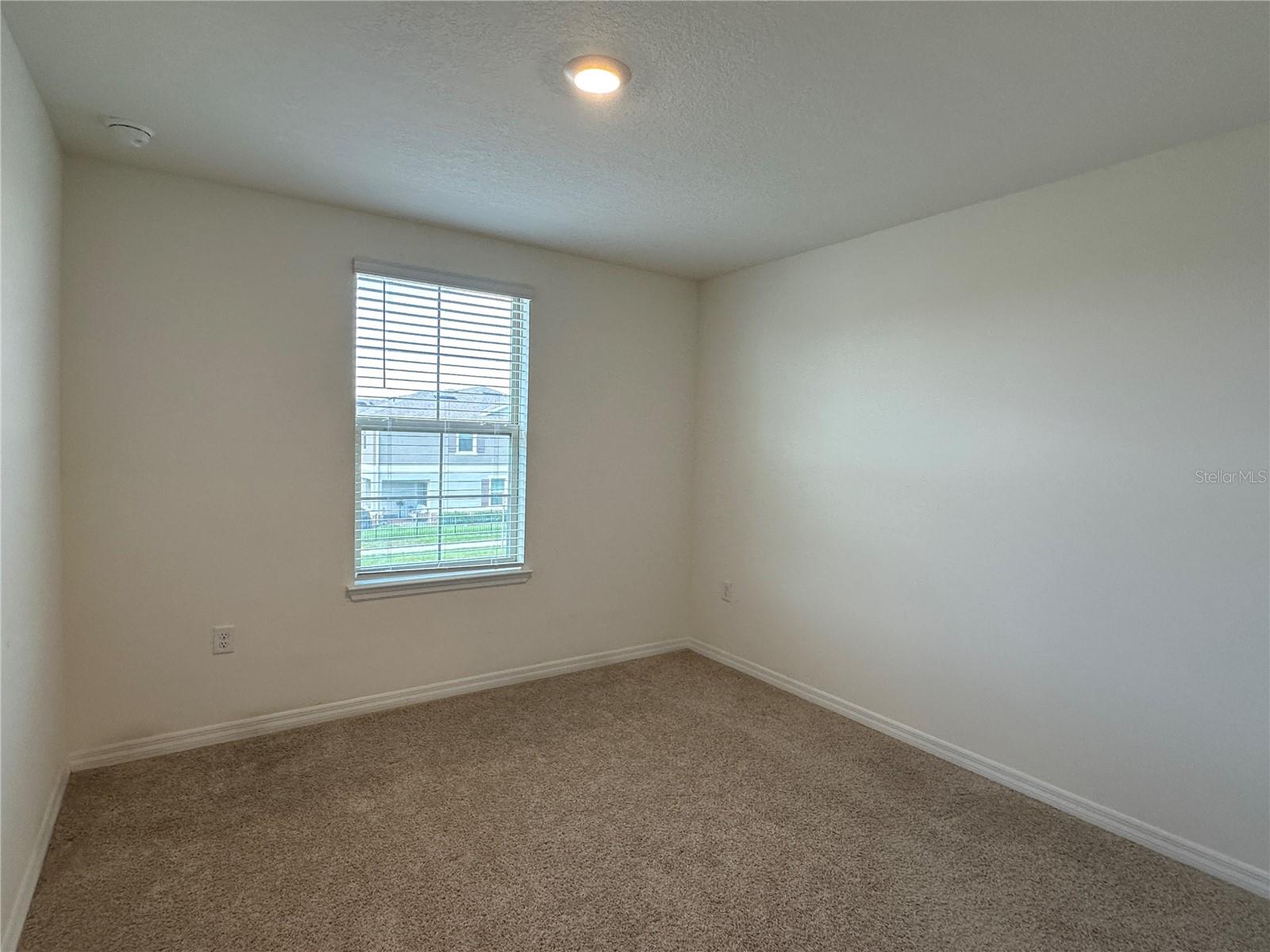 Image 14 of 23 For 13170 Bounty Avenue