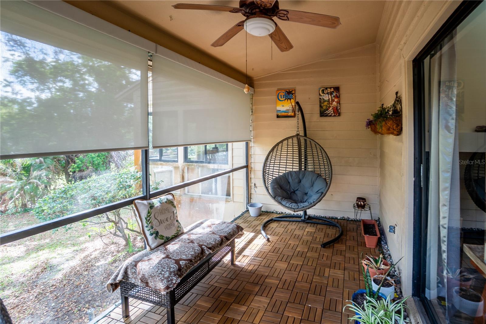 Image 19 of 23 For 451 Stanton Place