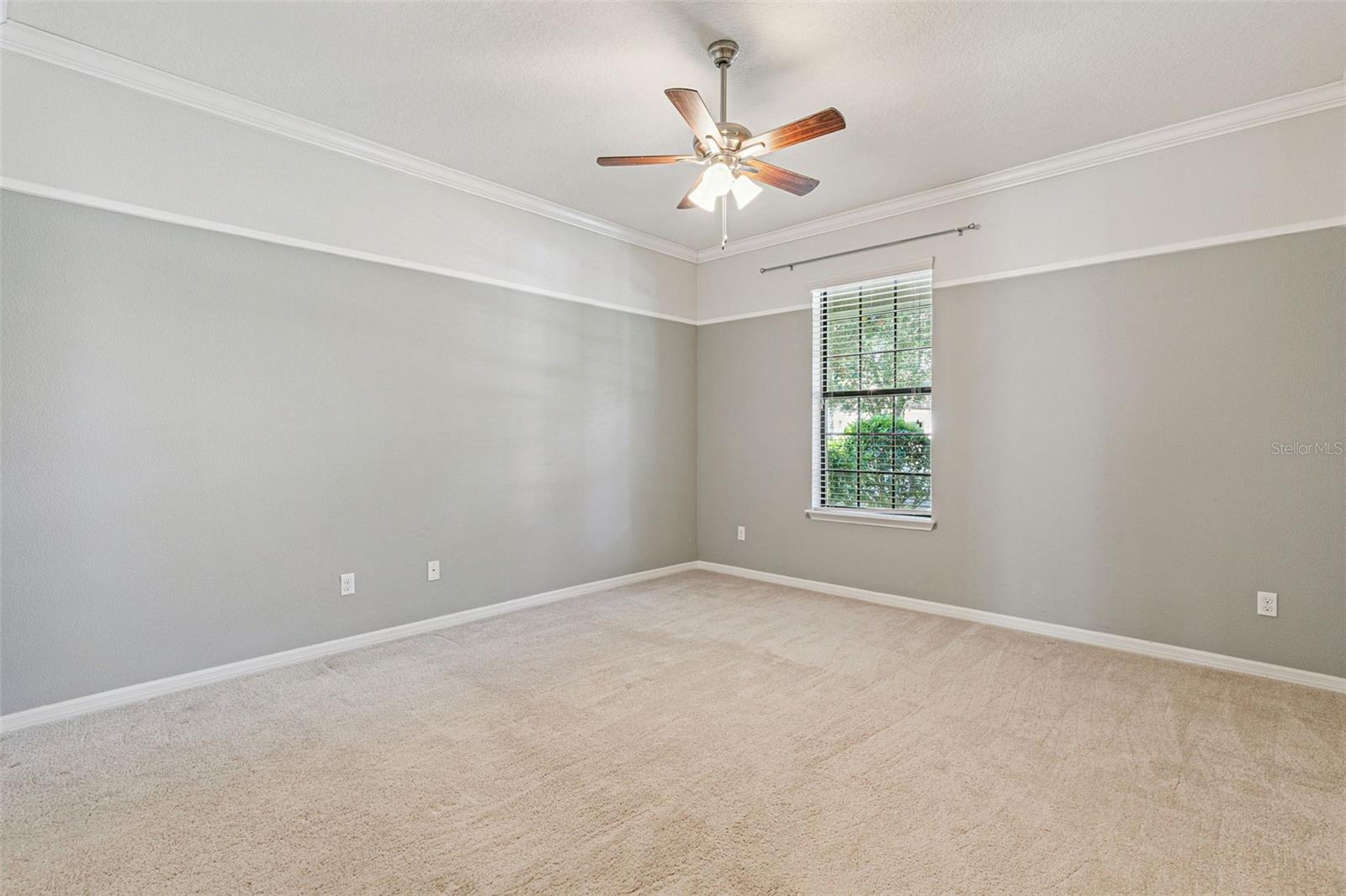 Image 17 of 33 For 7137 Beek Street