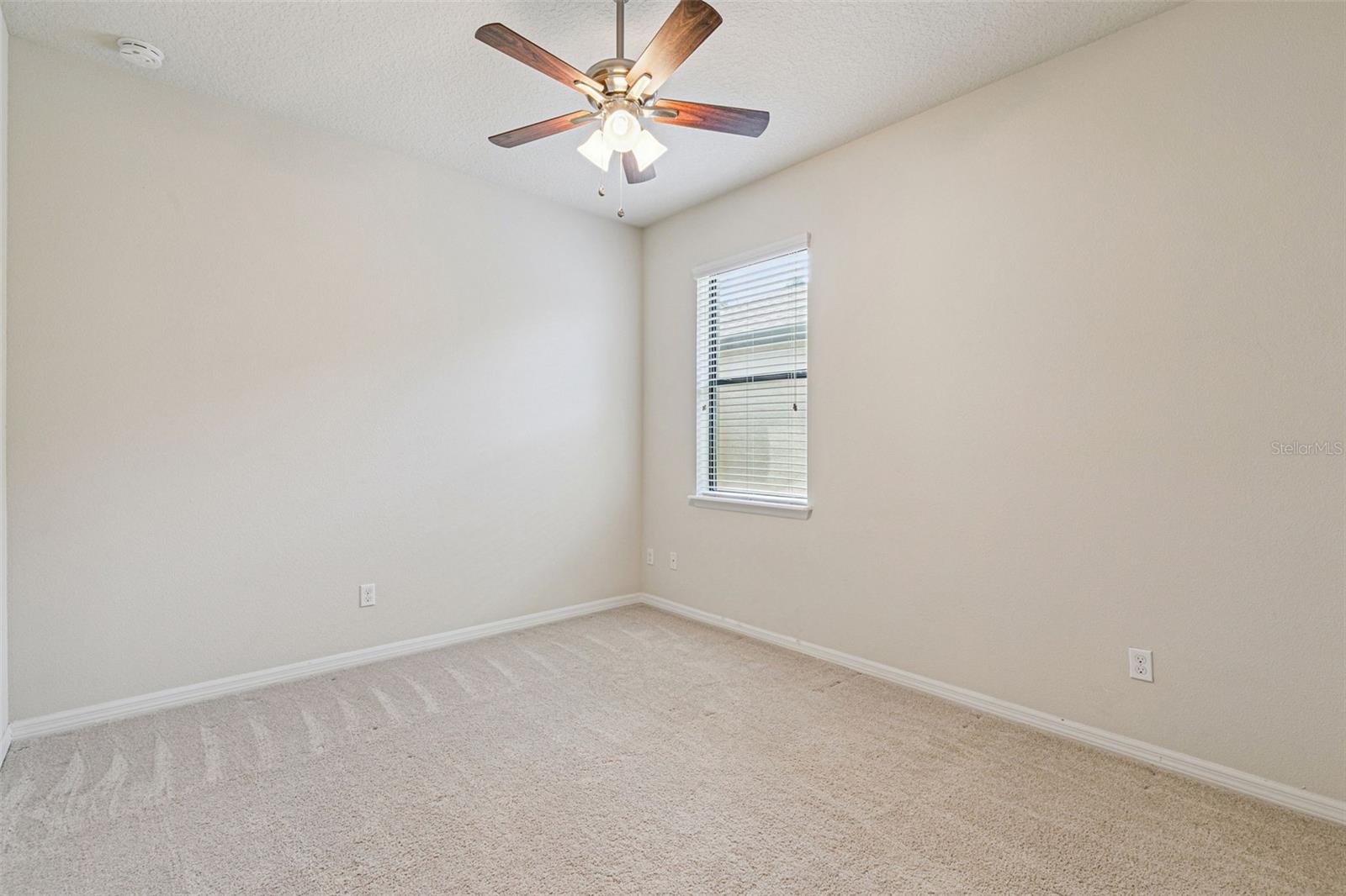 Image 22 of 33 For 7137 Beek Street