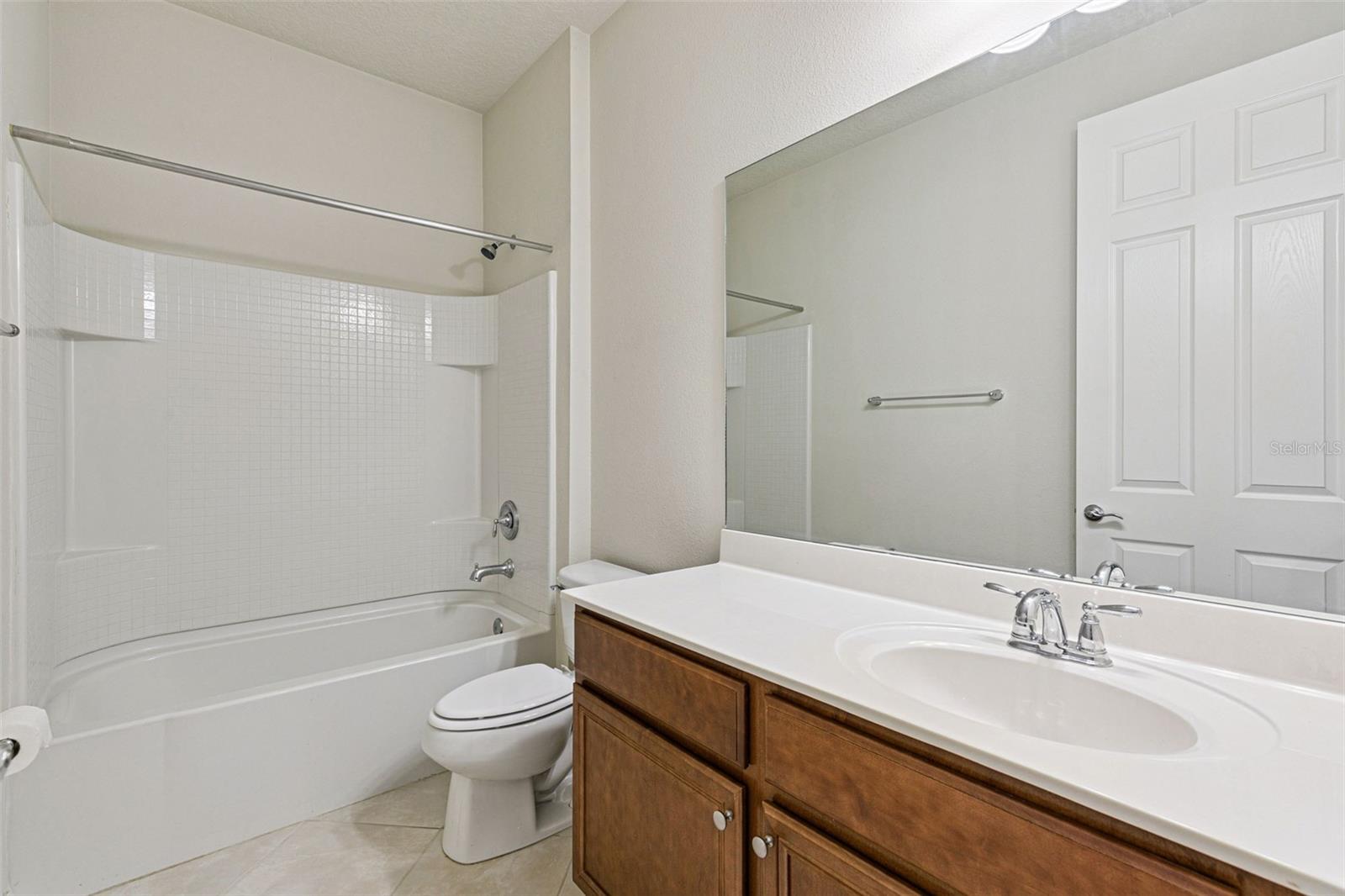 Image 23 of 33 For 7137 Beek Street