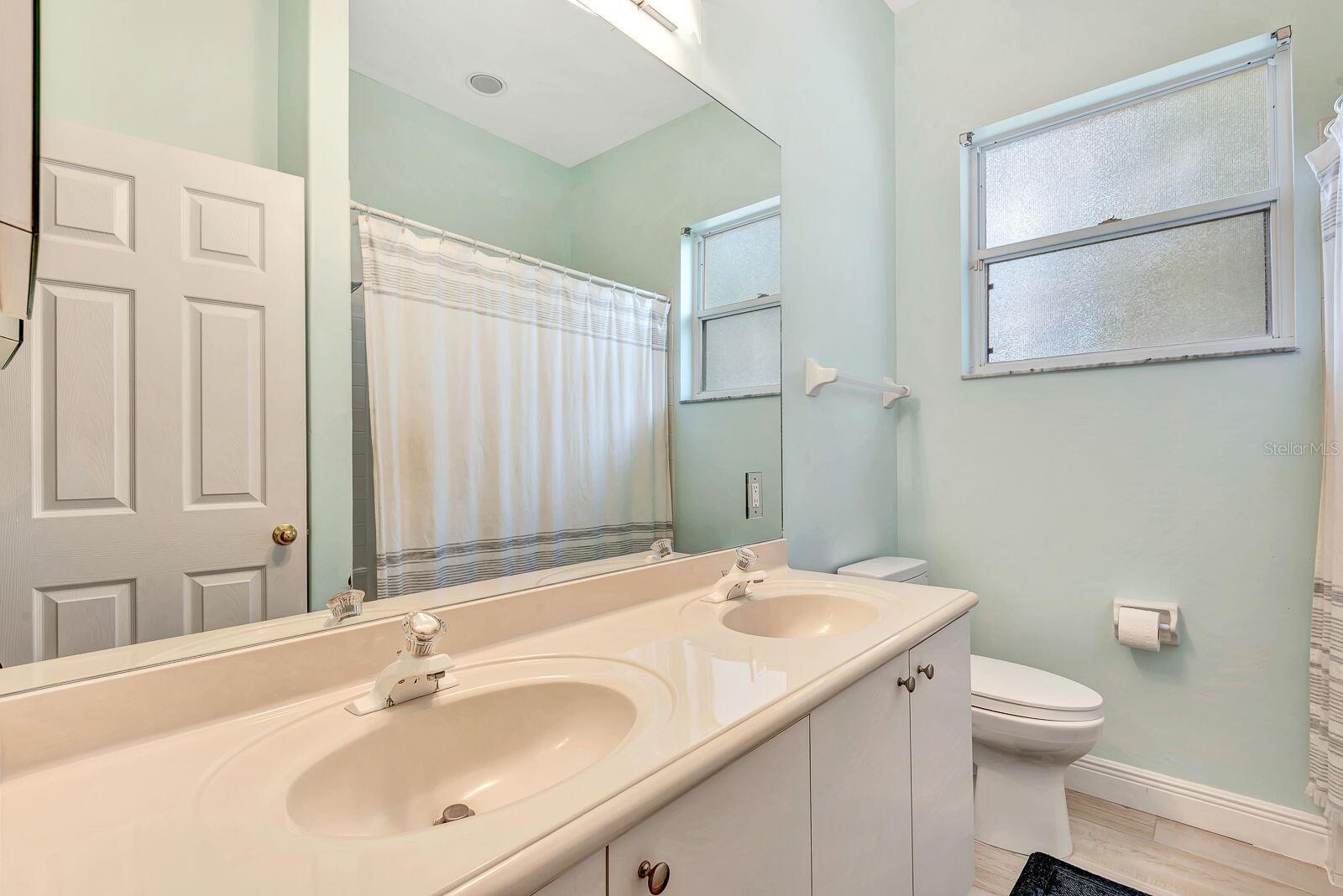 Image 25 of 50 For 7212 Serenoa Drive