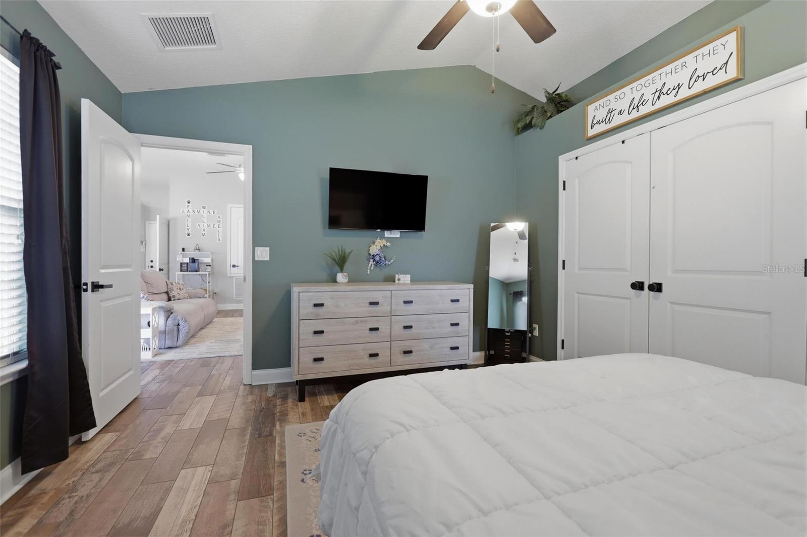 Image 13 of 33 For 1970 Cove Point Road