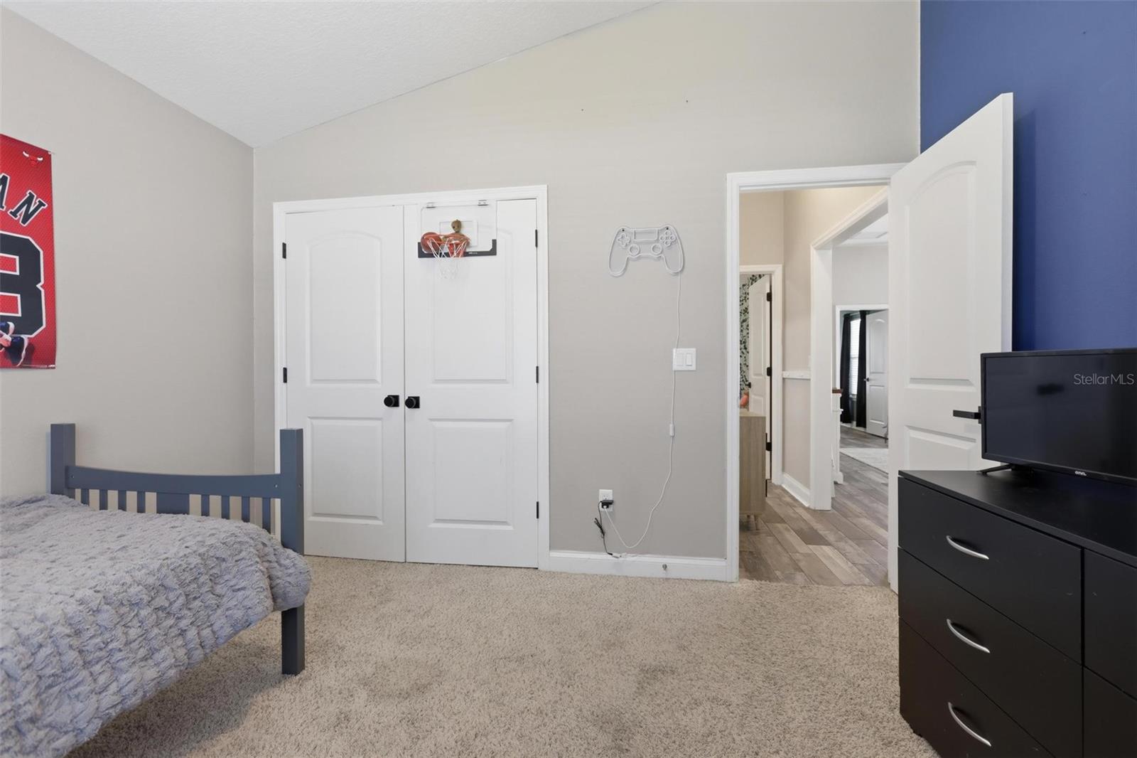 Image 15 of 33 For 1970 Cove Point Road