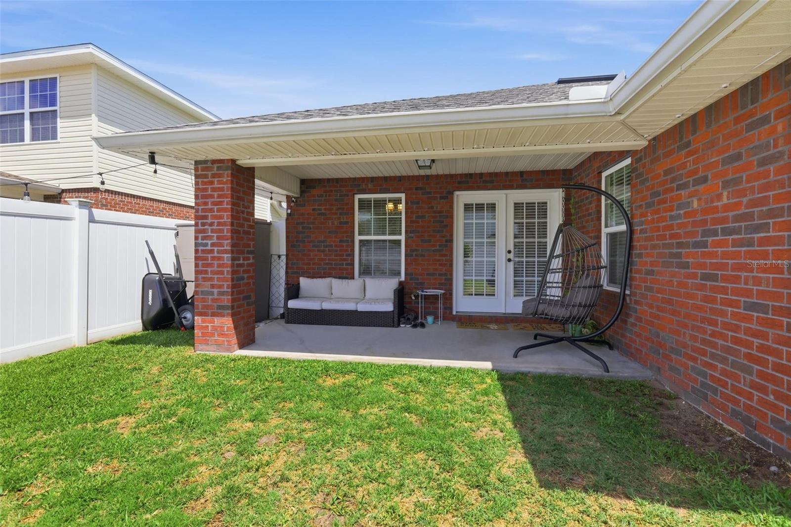 Image 23 of 33 For 1970 Cove Point Road