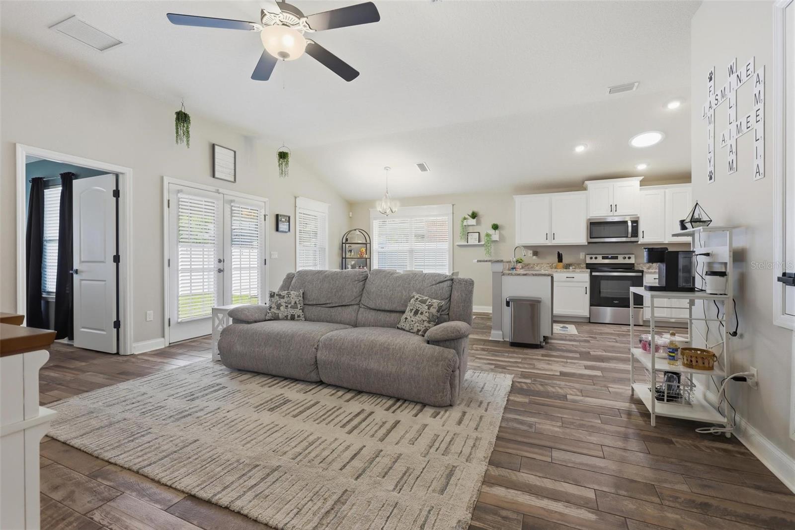 Image 9 of 33 For 1970 Cove Point Road