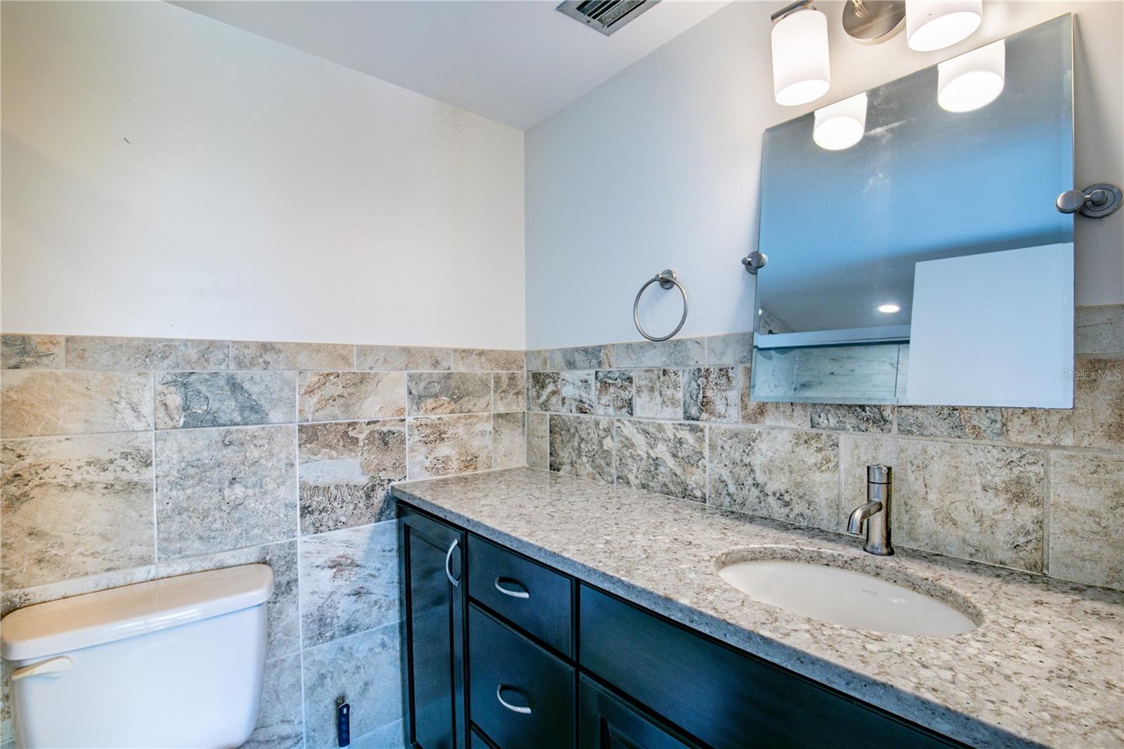 Image 19 of 44 For 601 Mcdonald Street  105