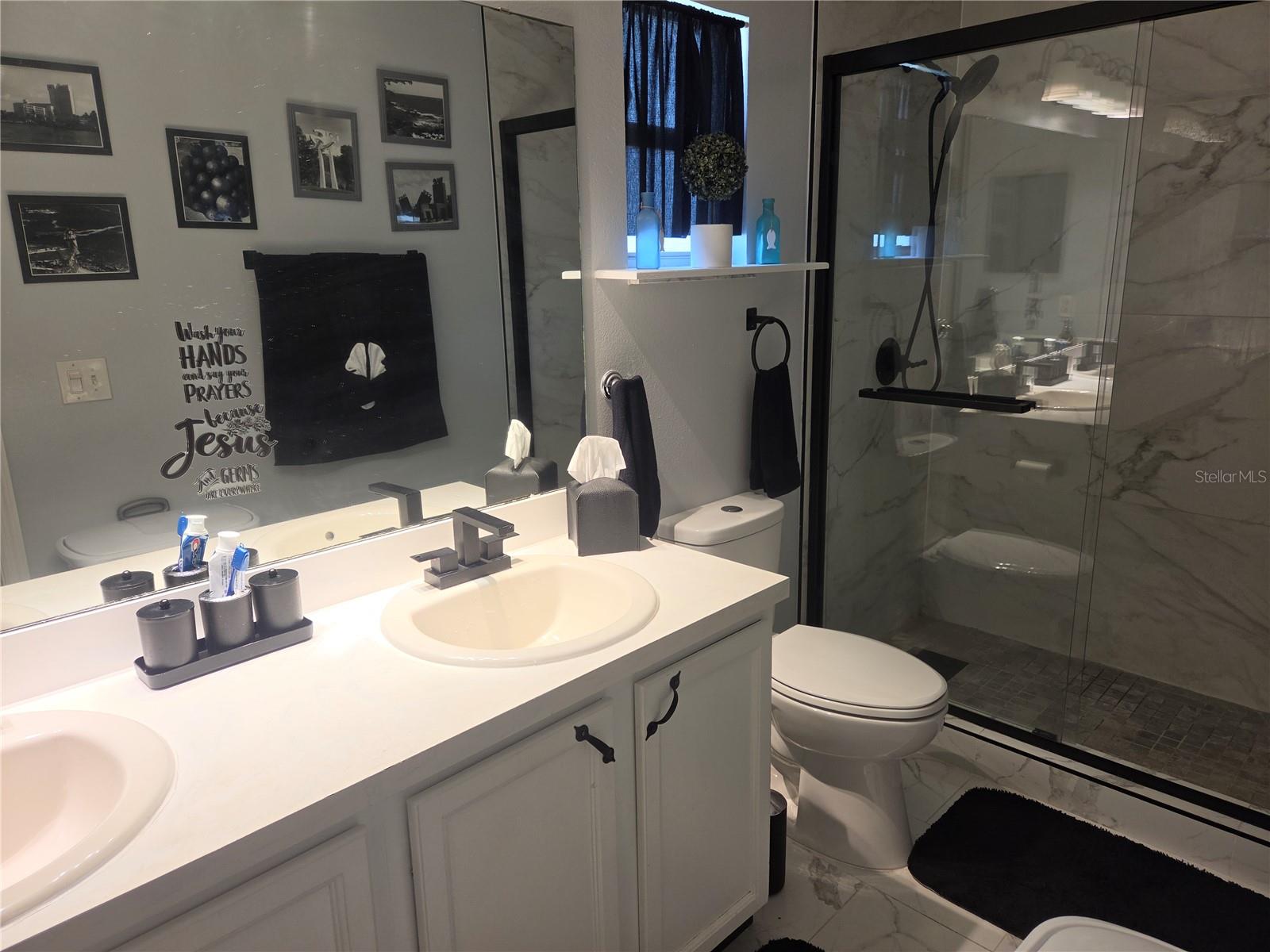 Image 13 of 18 For 447 Lark Court