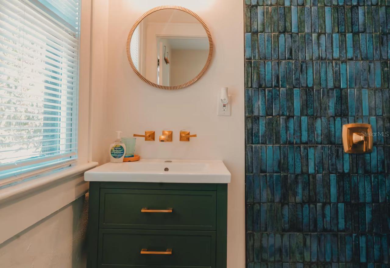 Image 12 of 22 For 62 Muriel Street