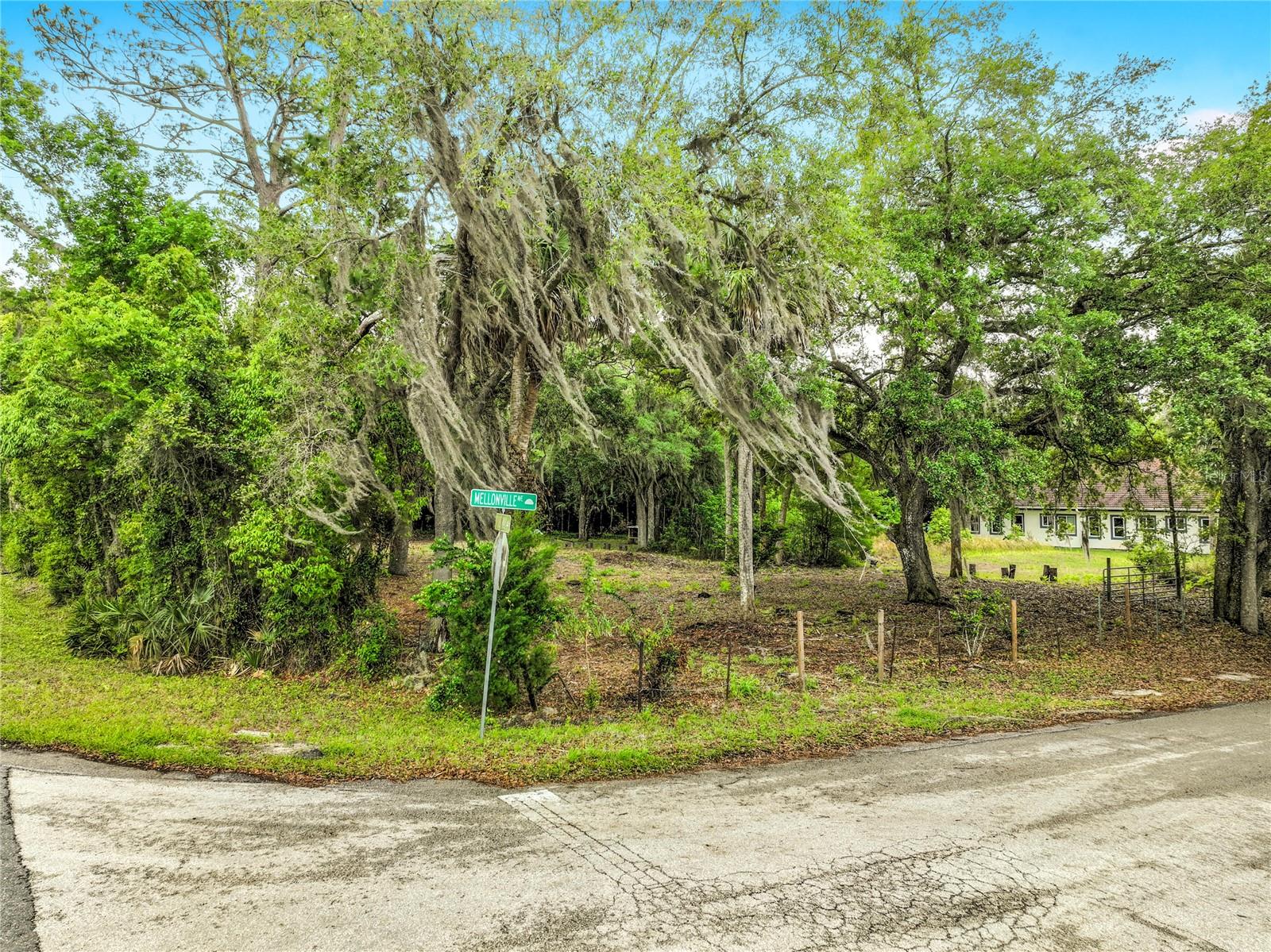 Image 7 of 18 For 4011 Mellonville Avenue