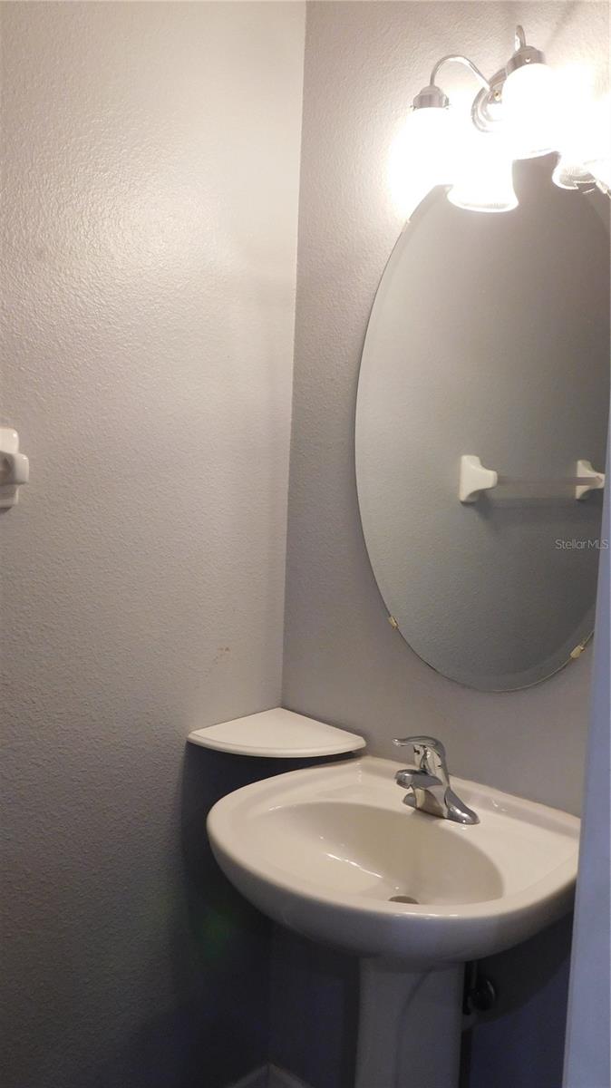 Image 20 of 74 For 1508 Florentino Lane