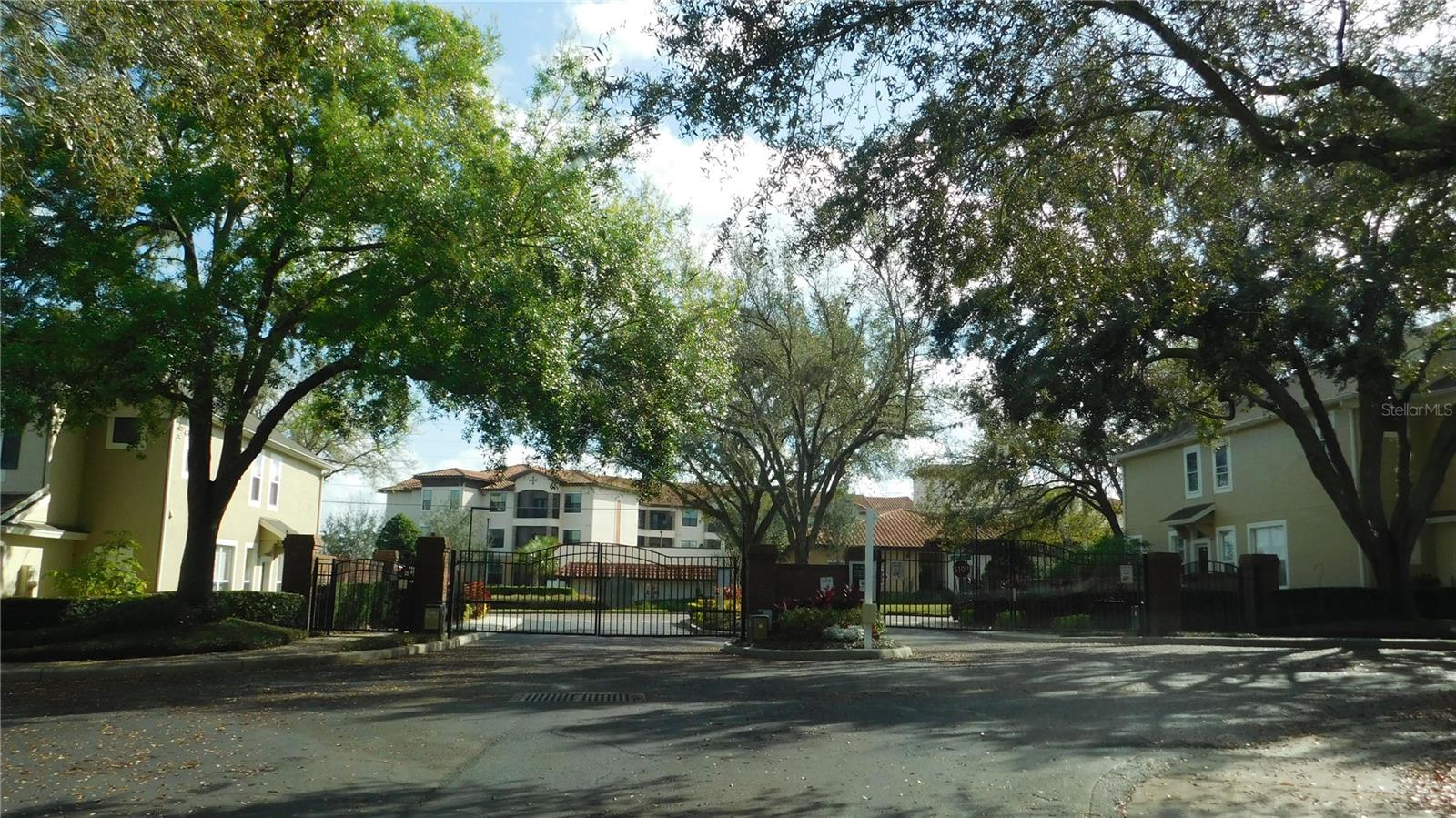 Image 6 of 74 For 1508 Florentino Lane