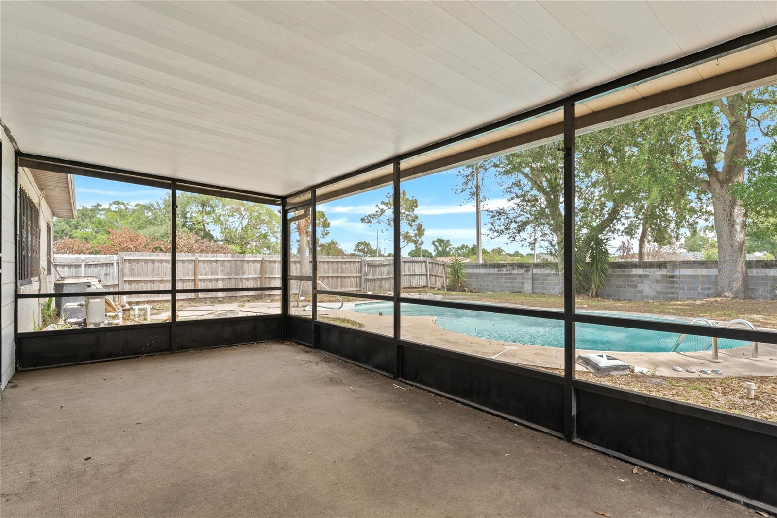 Image 20 of 34 For 5633 Marvell Avenue