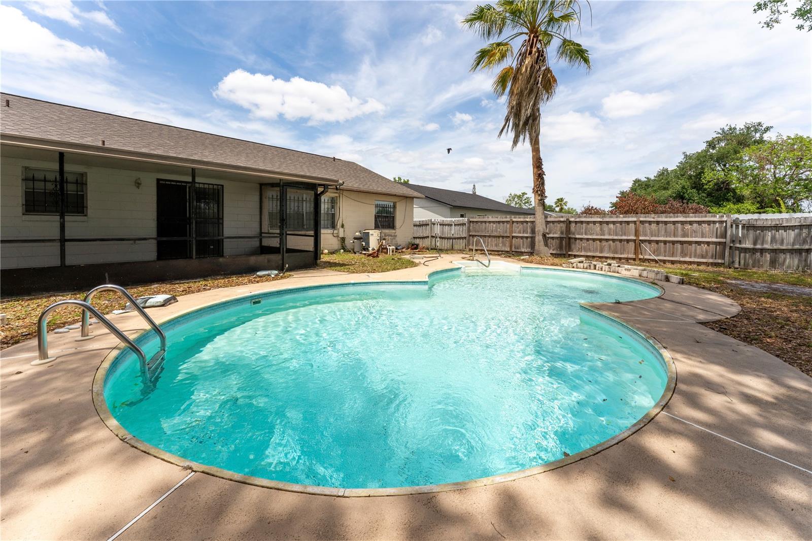 Image 24 of 34 For 5633 Marvell Avenue