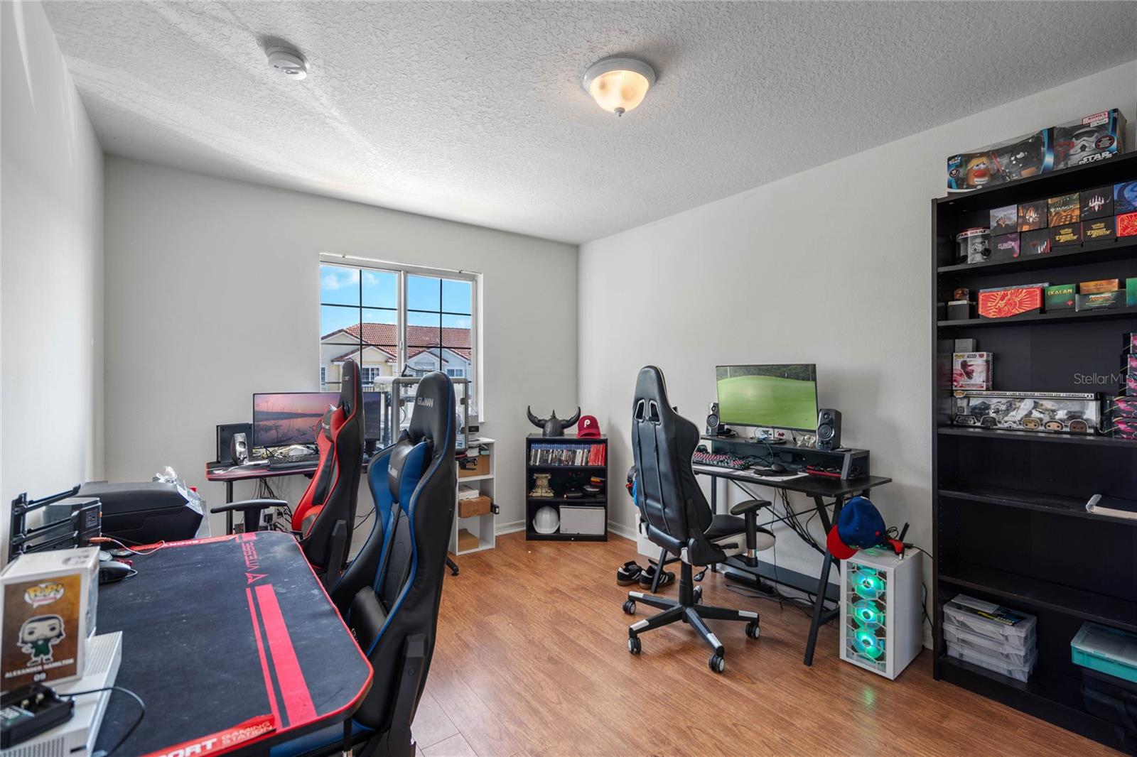 Image 16 of 28 For 4719 Hemingway House Street