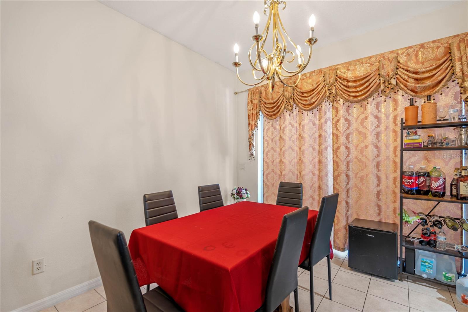 Image 6 of 28 For 4719 Hemingway House Street