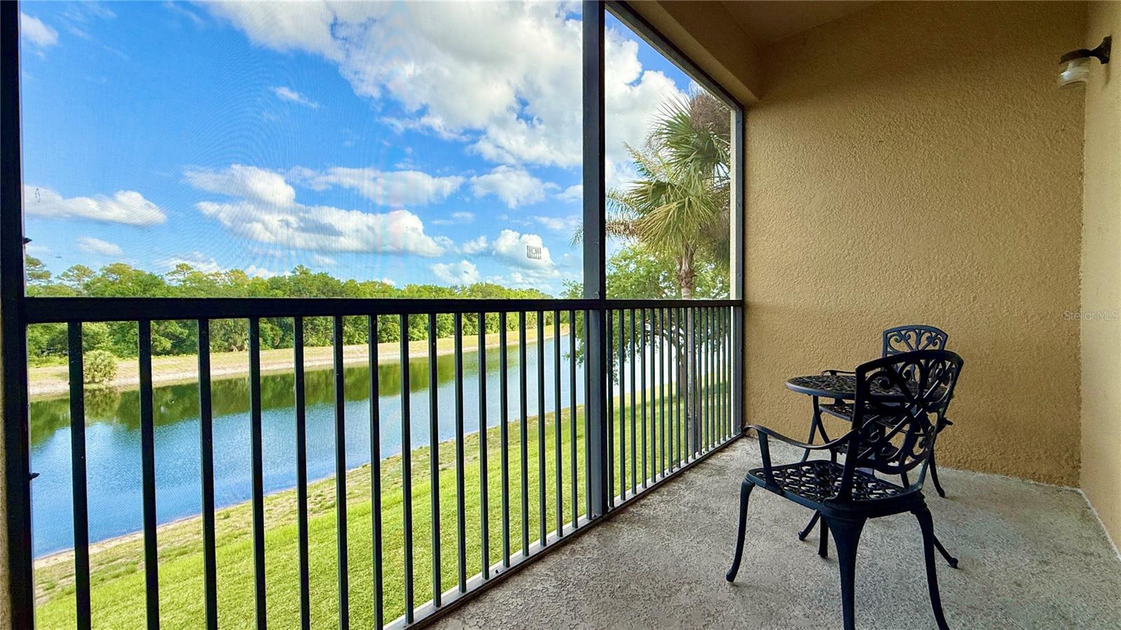 Image 3 of 38 For 2831 Oakwater Drive 2831