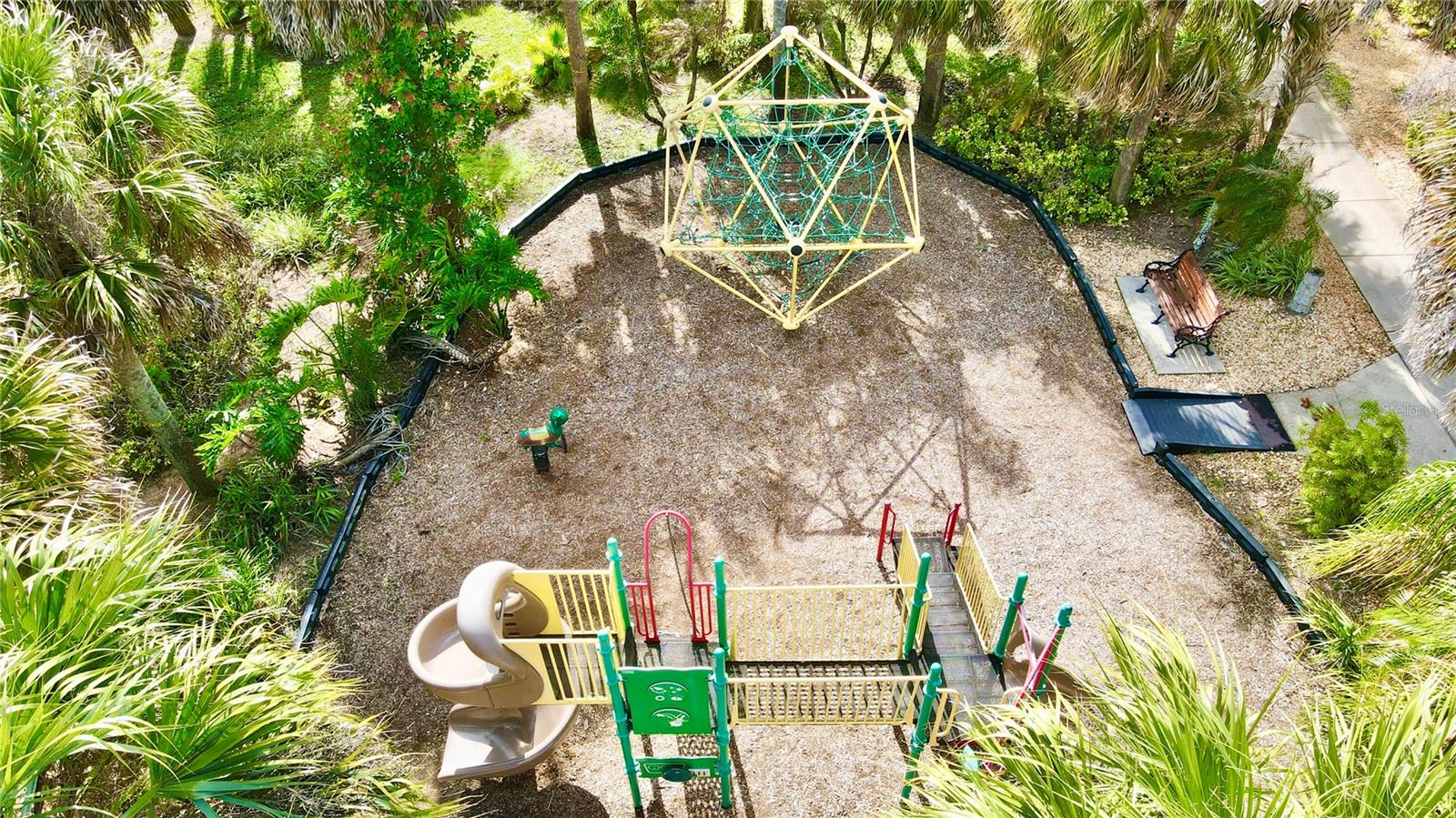 Image 31 of 38 For 2831 Oakwater Drive 2831