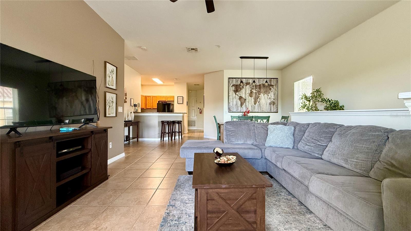 Image 5 of 38 For 2831 Oakwater Drive 2831