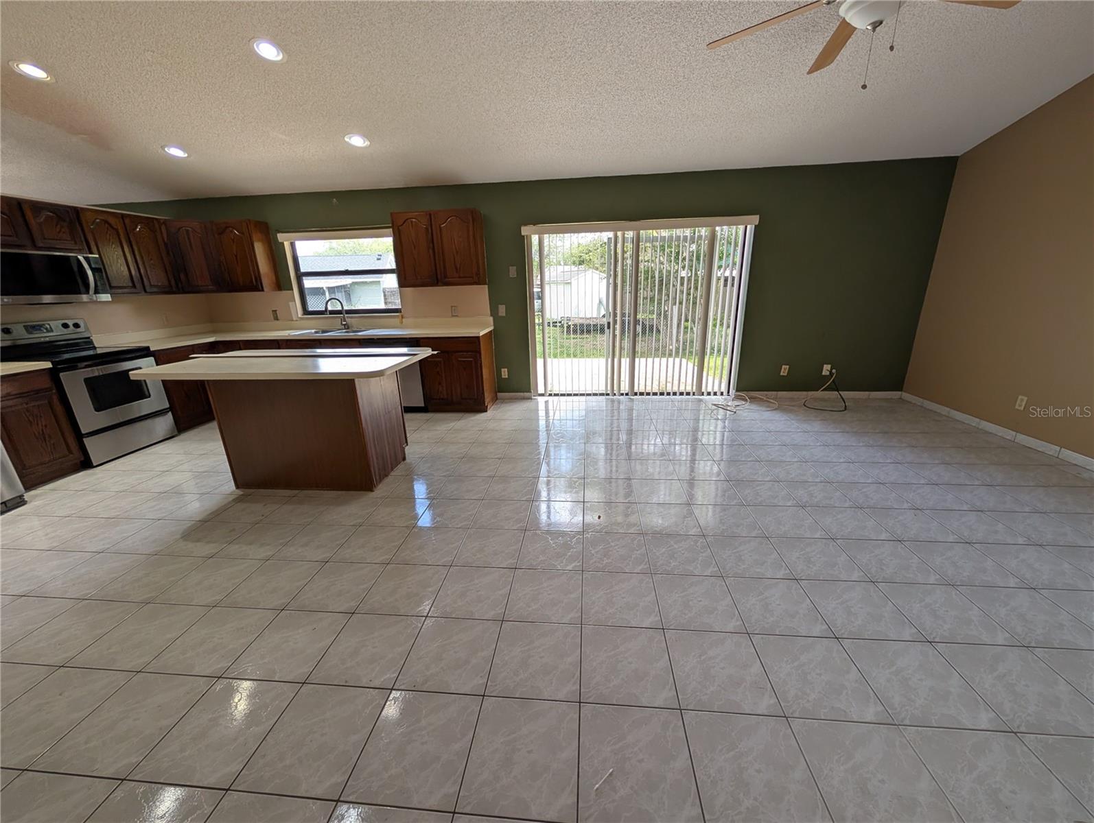 Image 34 of 36 For Address Not Provided