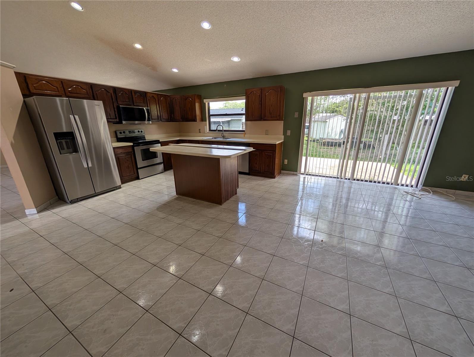 Image 35 of 36 For Address Not Provided