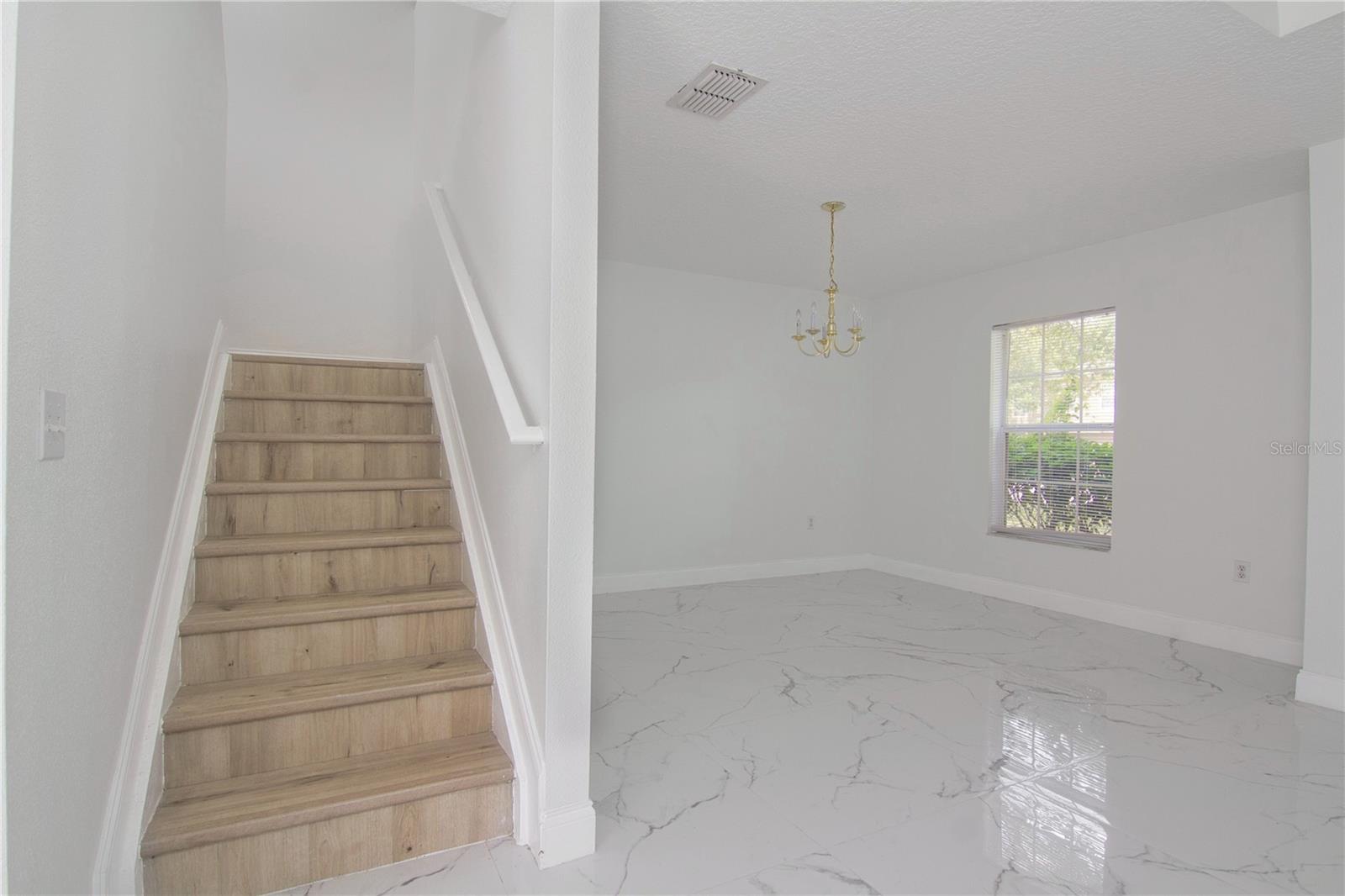 Image 10 of 23 For 2301 El Marra Drive