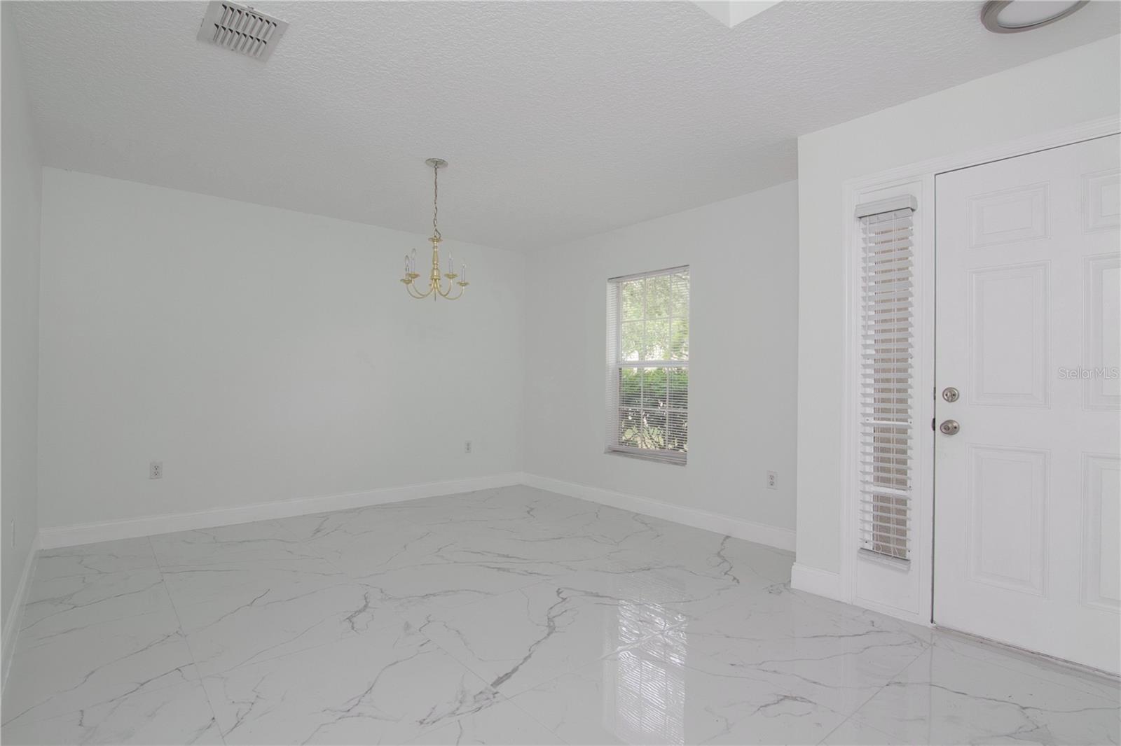 Image 4 of 23 For 2301 El Marra Drive