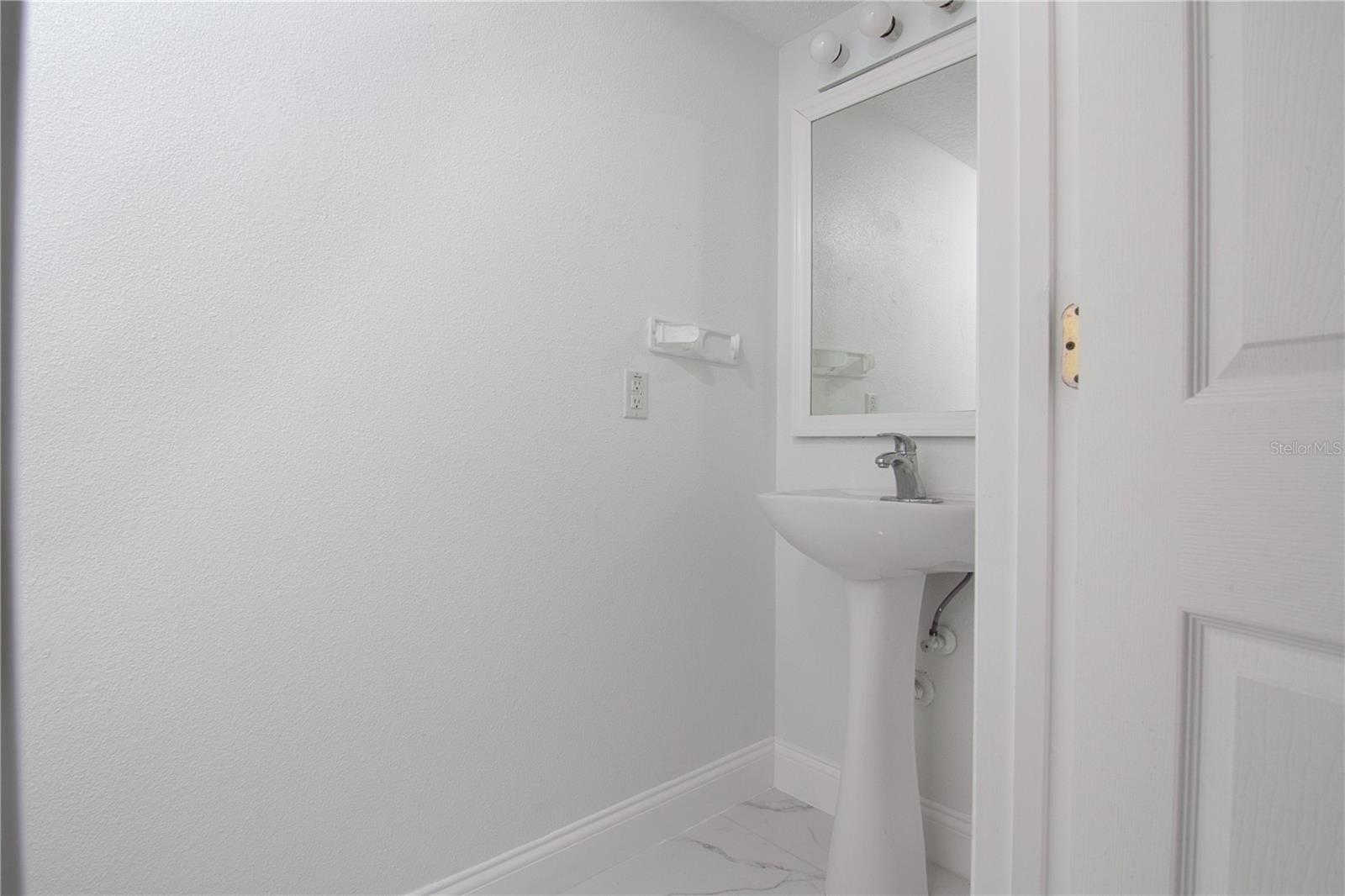 Image 7 of 23 For 2301 El Marra Drive