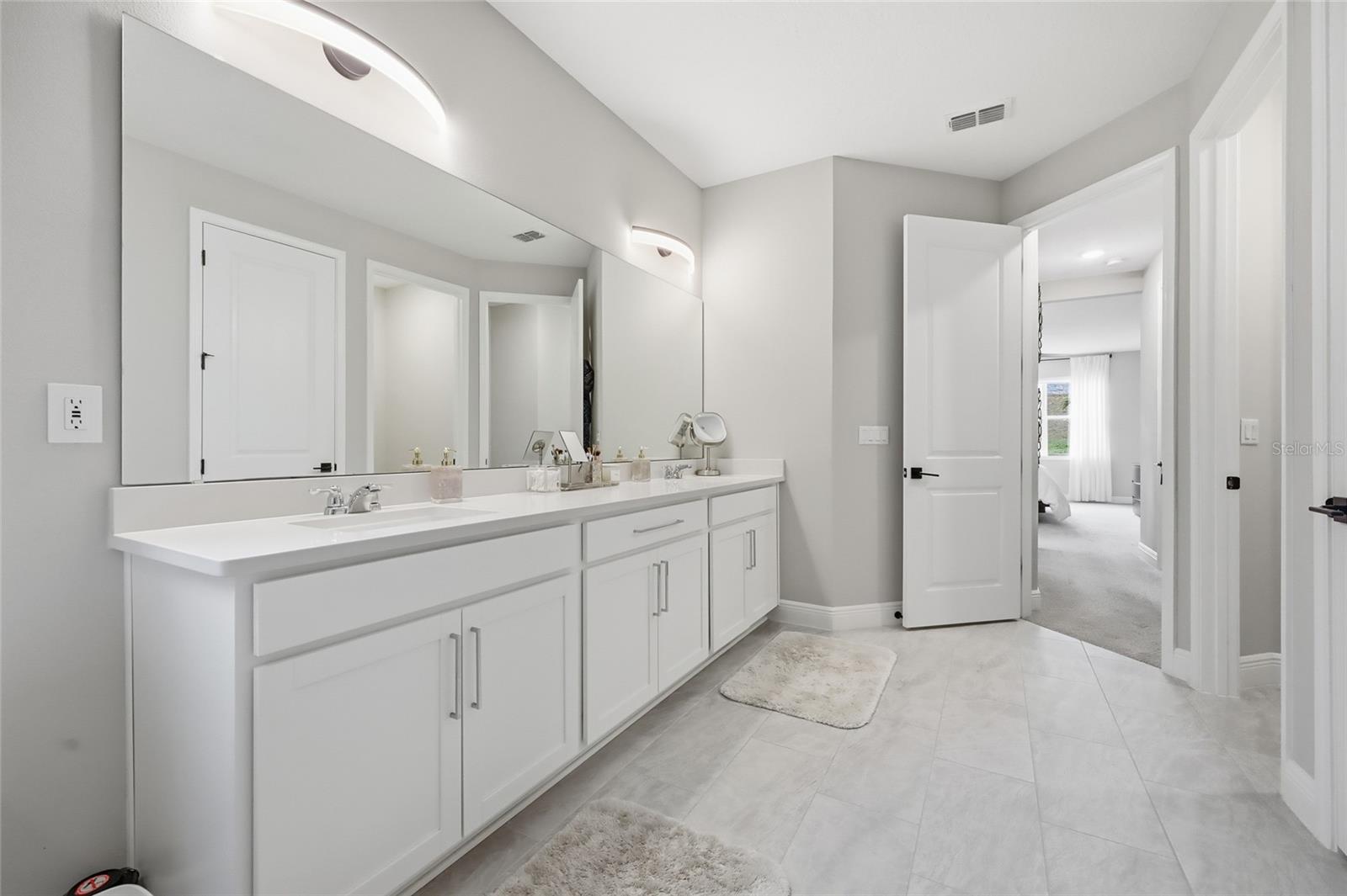 Image 23 of 60 For 5074 Breezy Acres Street