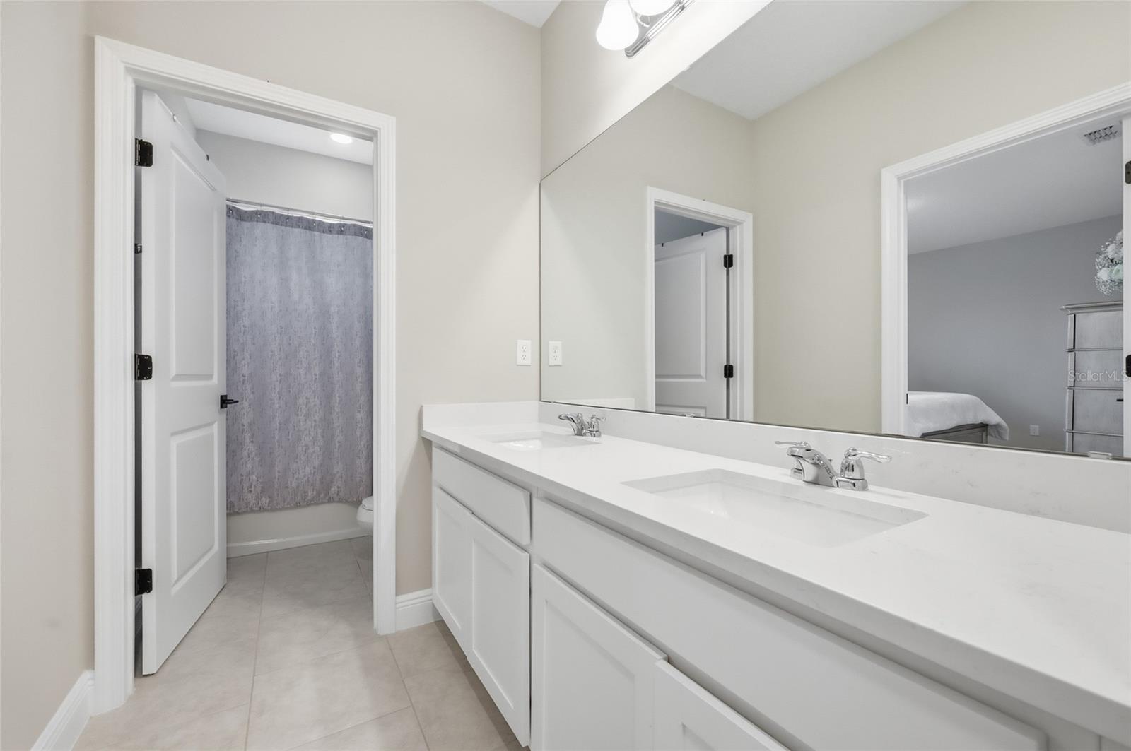 Image 43 of 60 For 5074 Breezy Acres Street