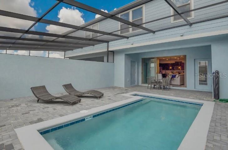 Image 30 of 36 For 2407 Dubai Street