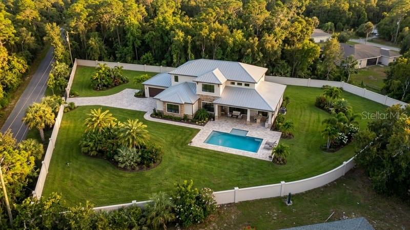 Image 6 of 9 For 6518 Old Tampa Highway B