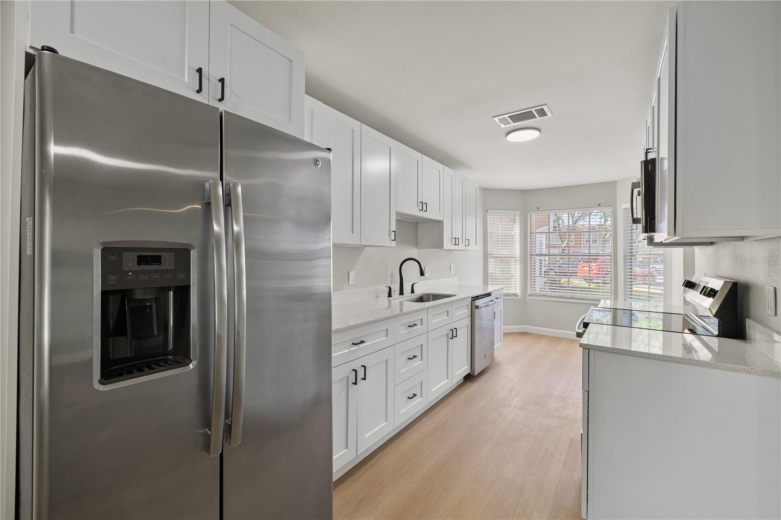 Image 11 of 51 For 2054 Waterleaf Street