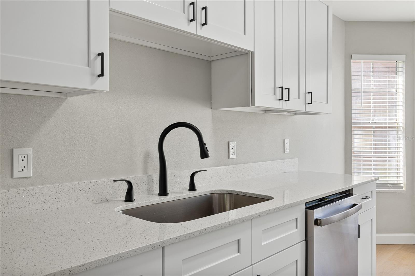 Image 12 of 51 For 2054 Waterleaf Street