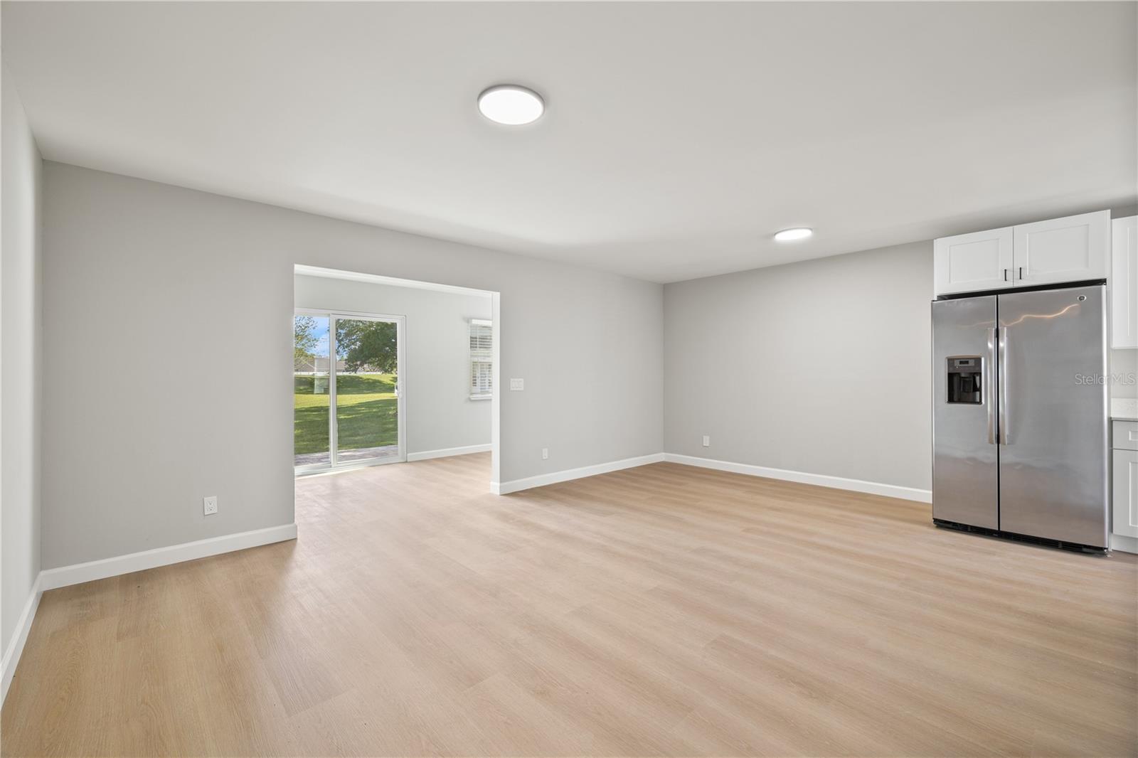 Image 14 of 51 For 2054 Waterleaf Street