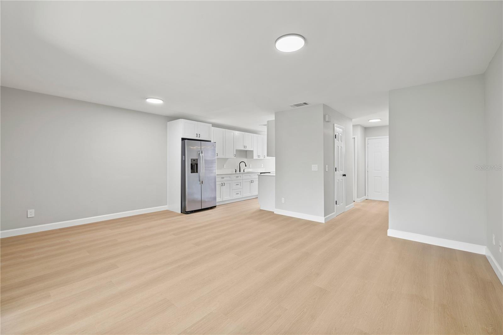 Image 15 of 51 For 2054 Waterleaf Street