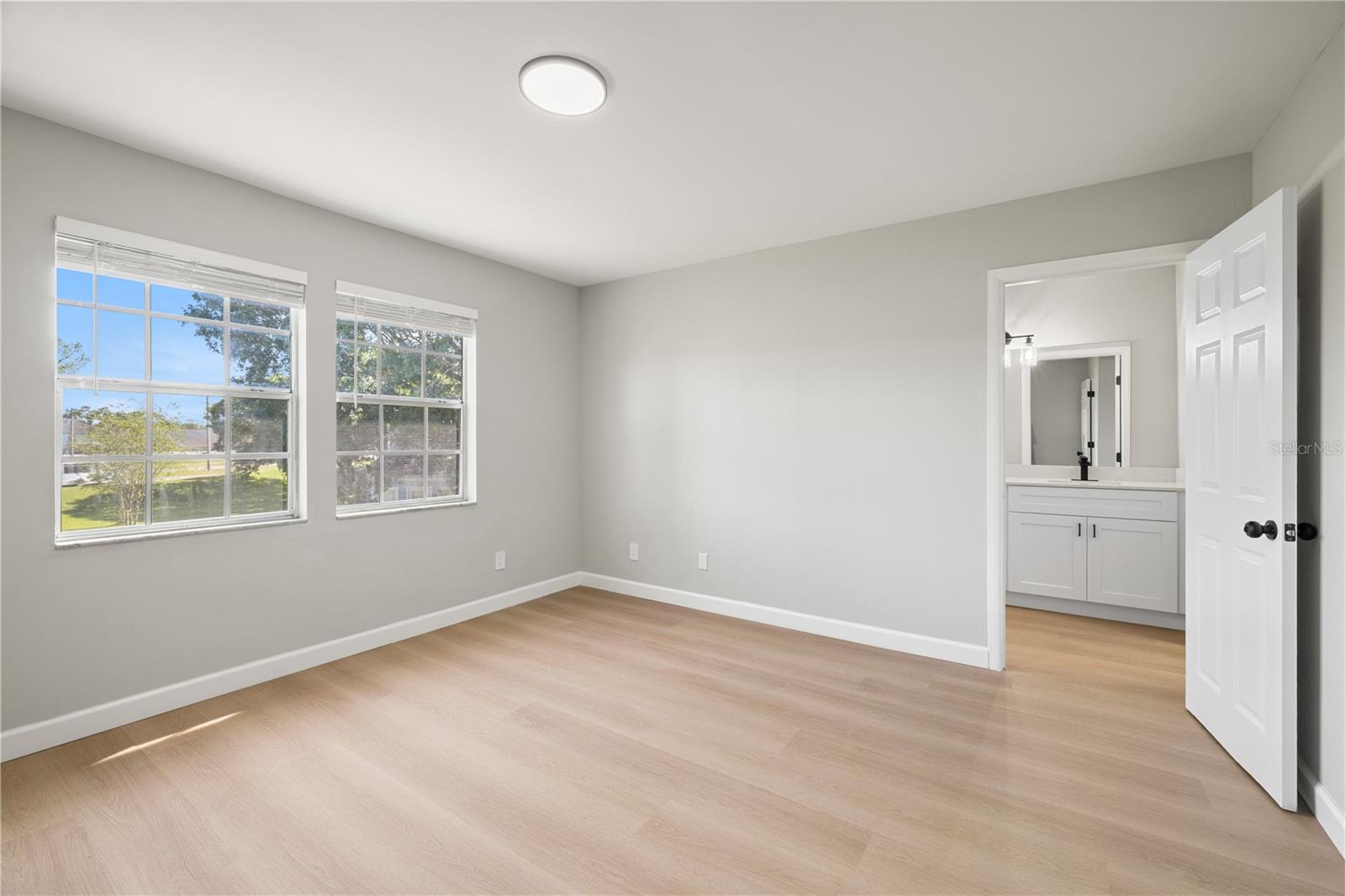 Image 25 of 51 For 2054 Waterleaf Street