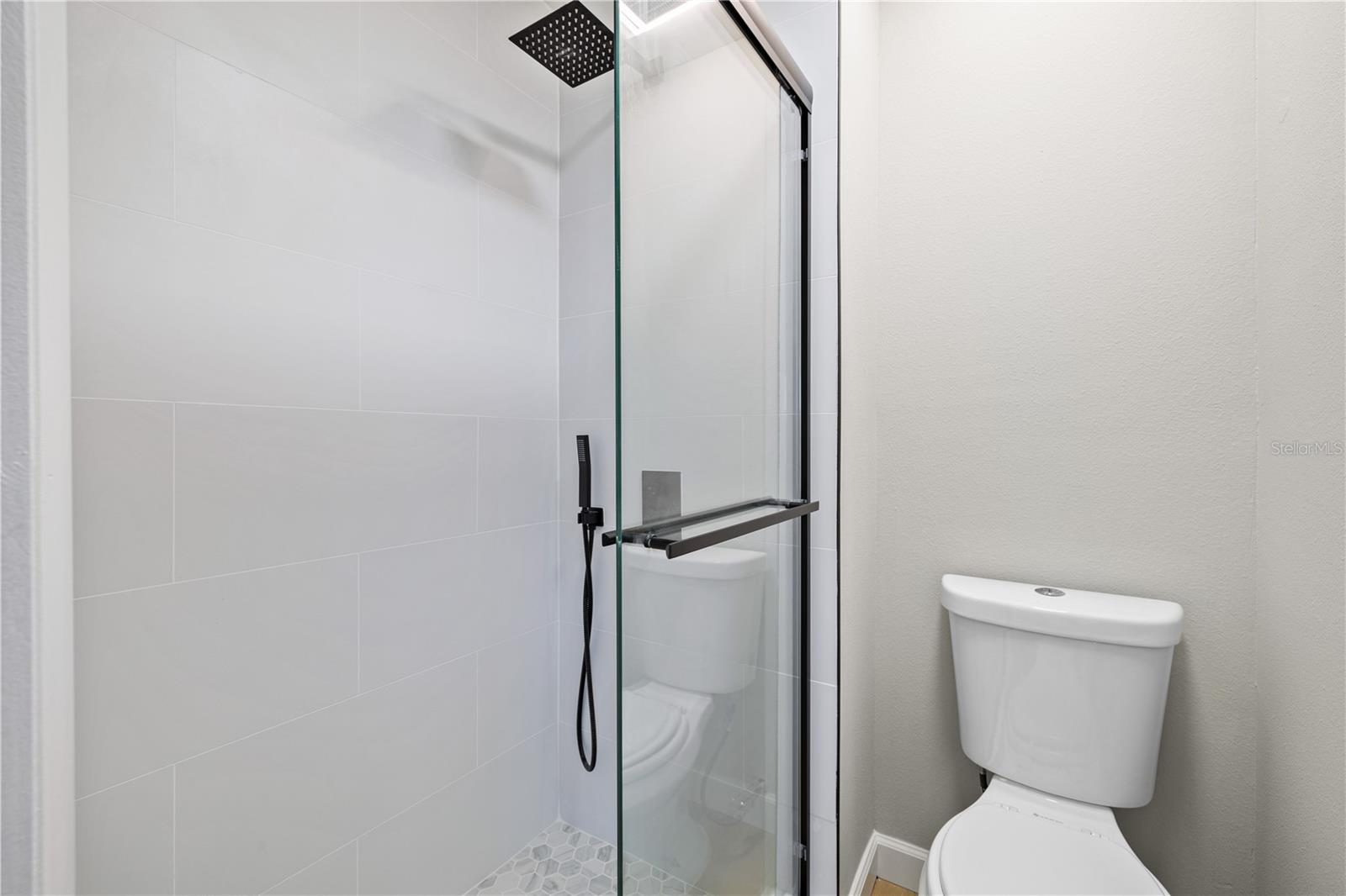 Image 29 of 51 For 2054 Waterleaf Street