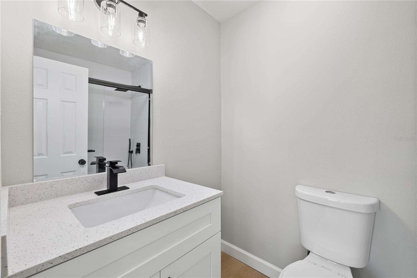 Image 33 of 51 For 2054 Waterleaf Street