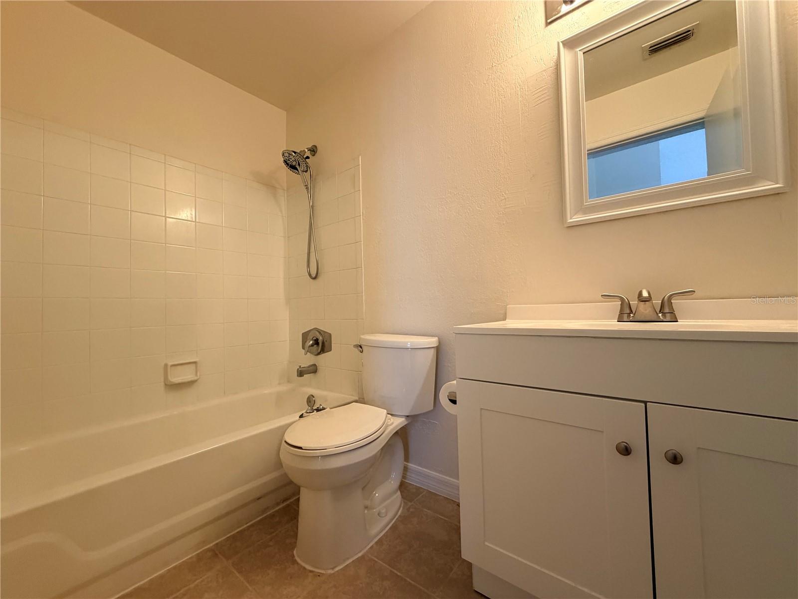 Image 11 of 23 For 6184 Westgate Drive 204