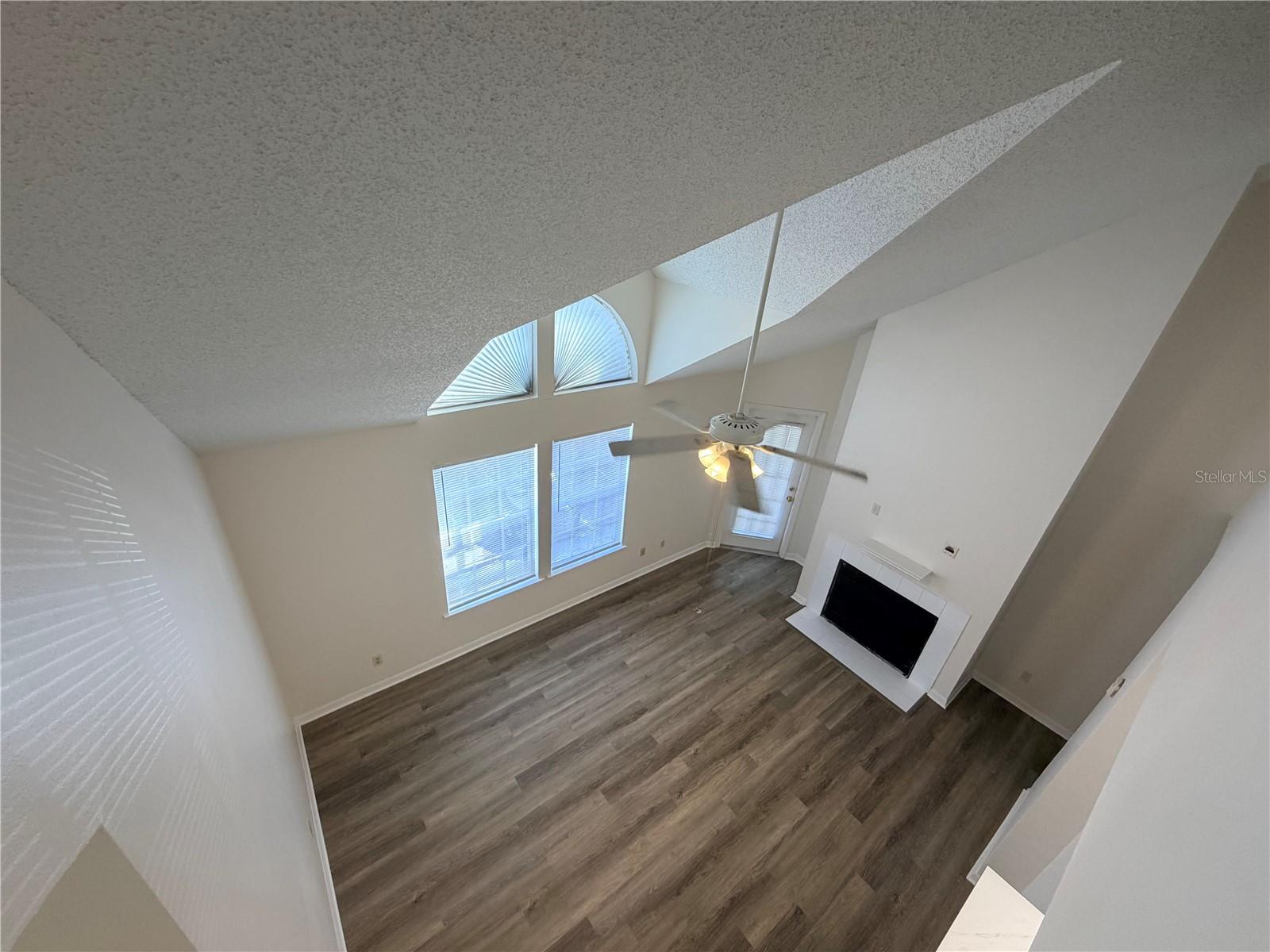 Image 15 of 23 For 6184 Westgate Drive 204