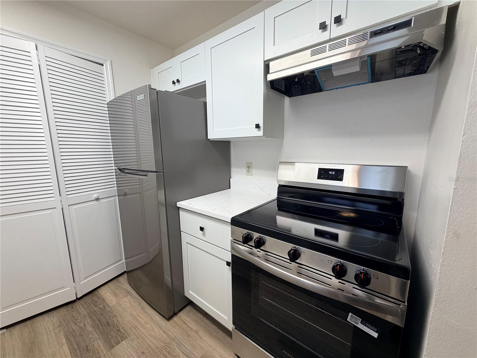 Image 7 of 23 For 6184 Westgate Drive 204