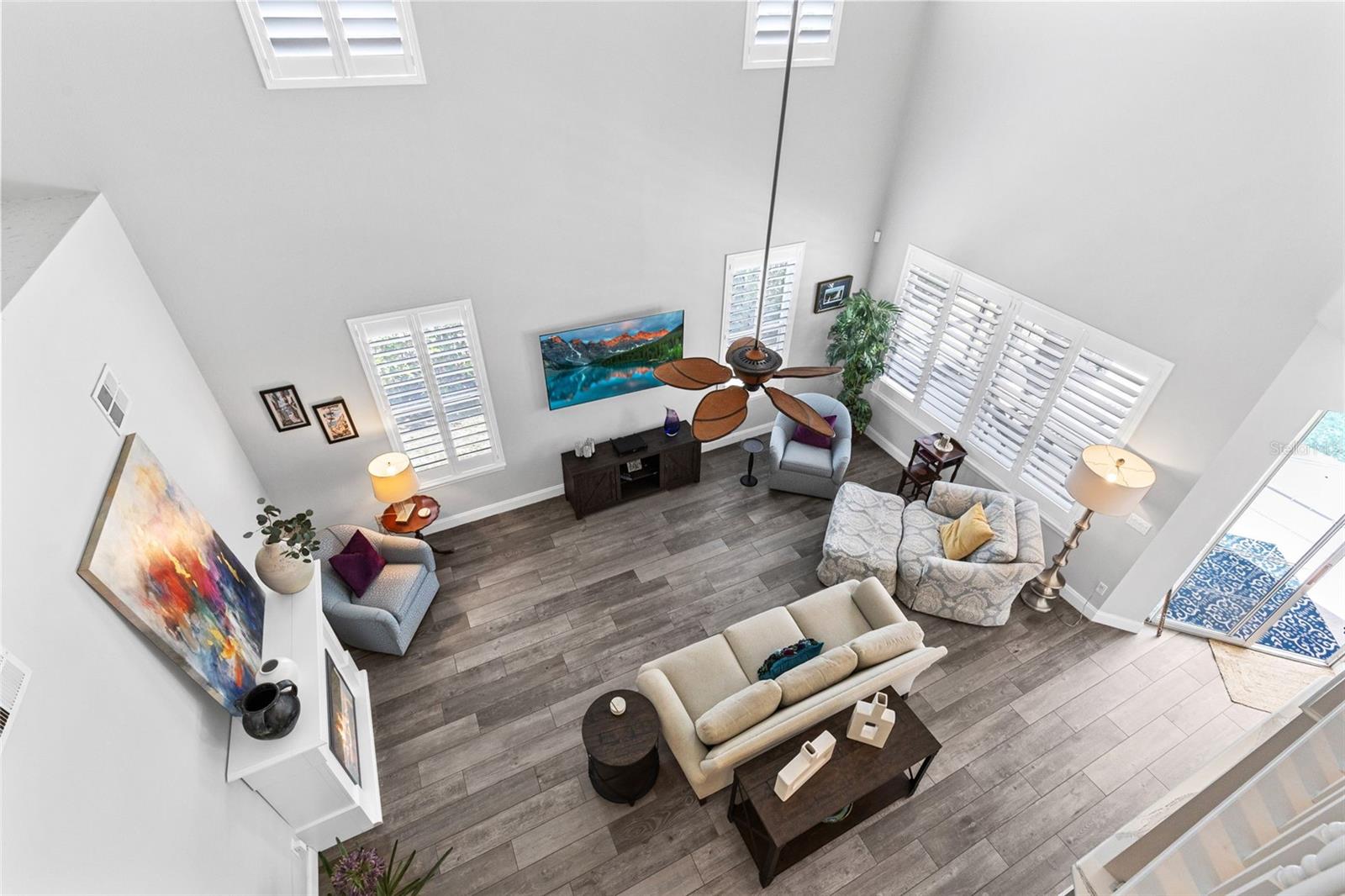 Image 15 of 40 For 7896 Horse Ferry Road