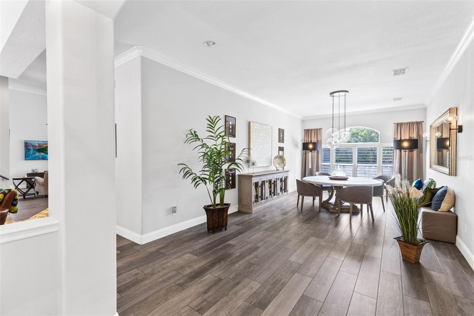 Image 4 of 40 For 7896 Horse Ferry Road