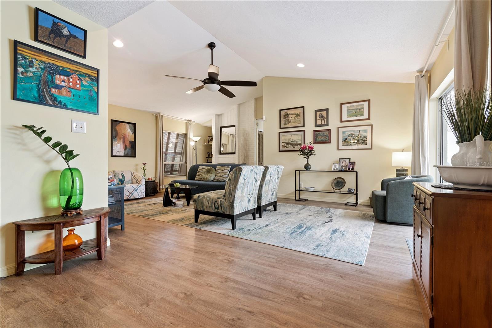 Image 11 of 35 For 5007 Nassau Circle 2