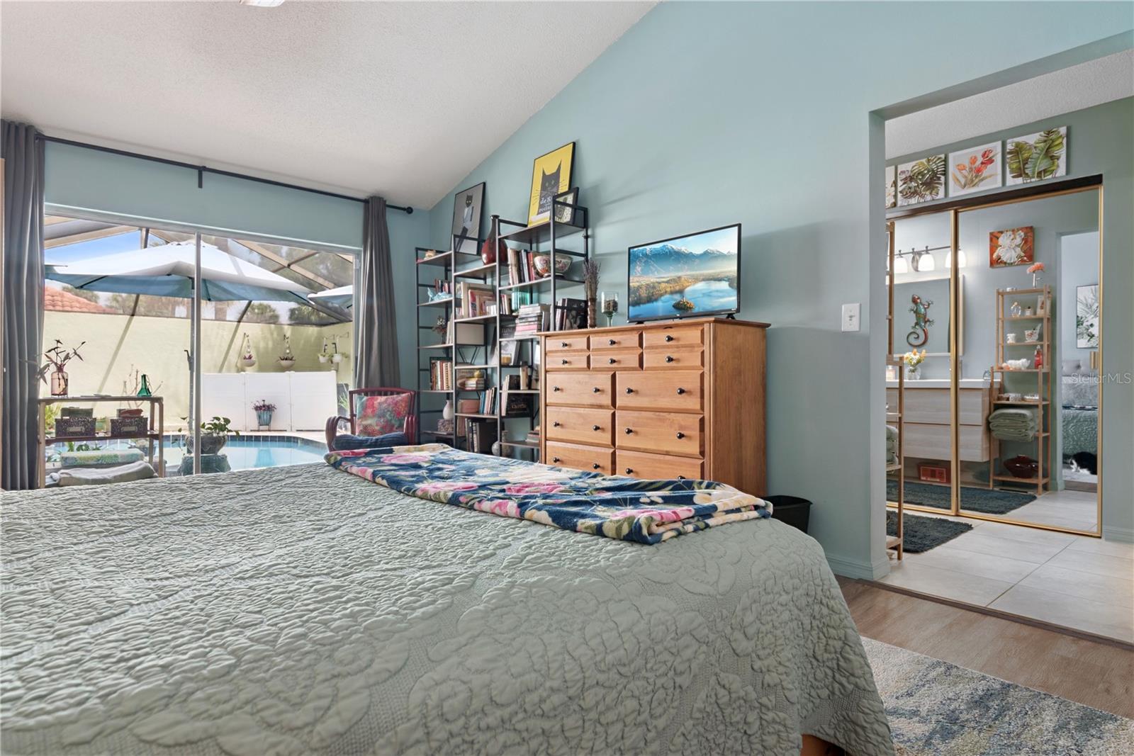 Image 21 of 35 For 5007 Nassau Circle 2