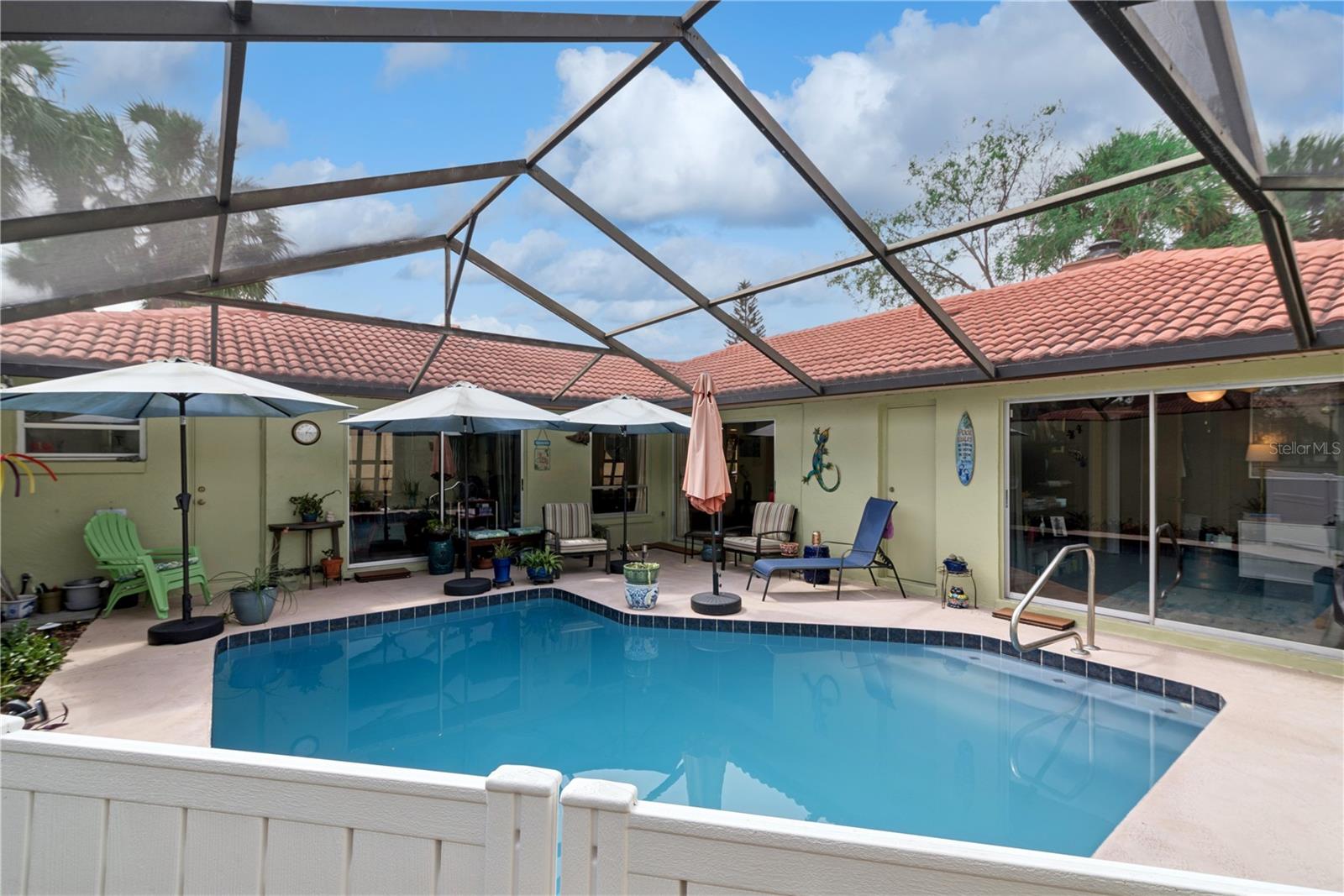 Image 4 of 35 For 5007 Nassau Circle 2