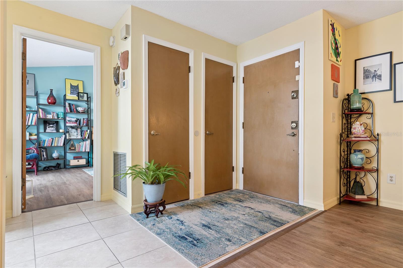 Image 5 of 35 For 5007 Nassau Circle 2