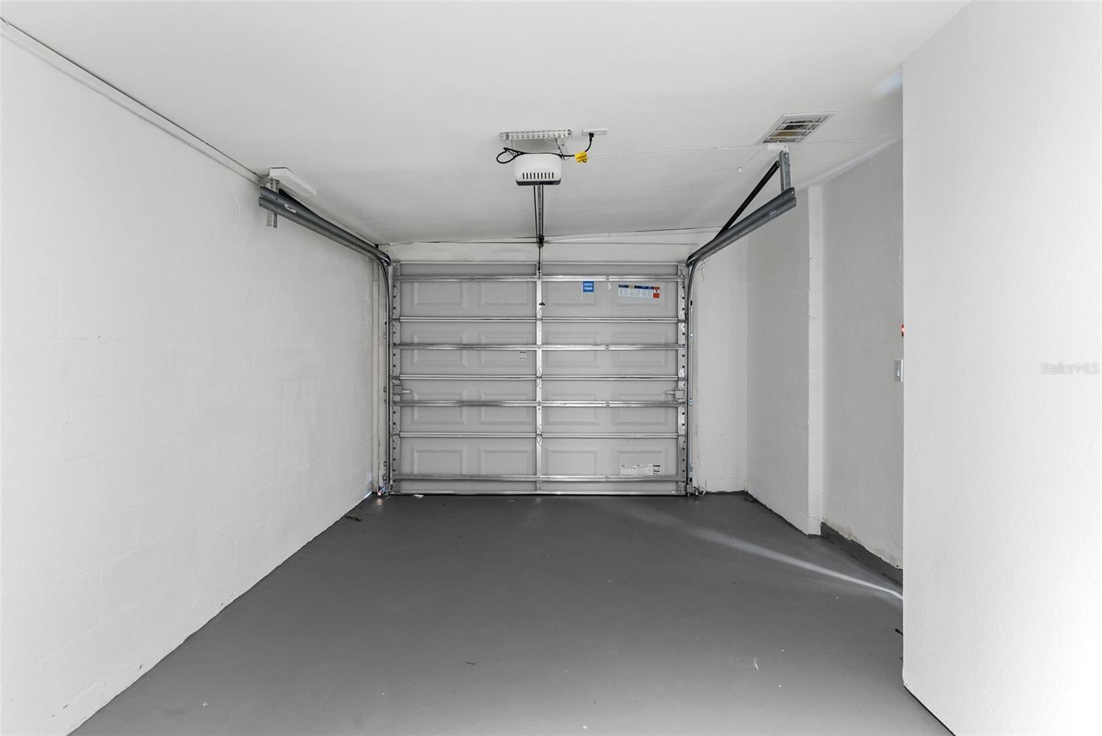 Image 24 of 35 For 2310 33rd Street S