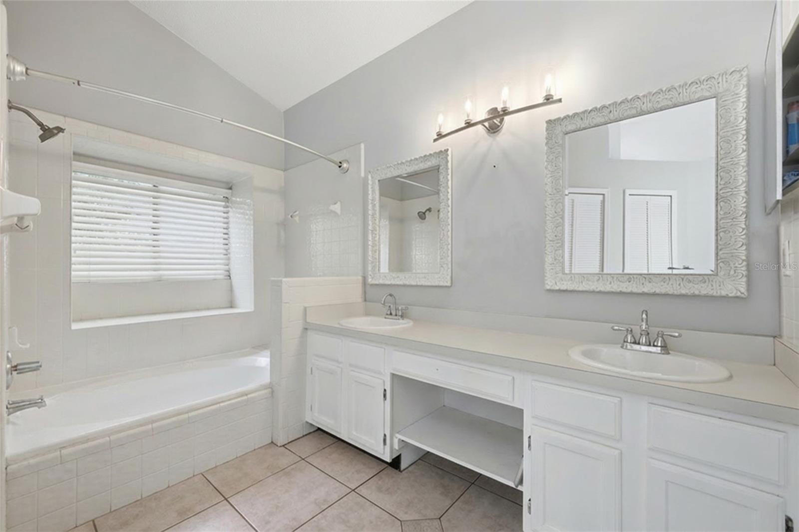 Image 17 of 28 For 4609 Tiffany Woods Circle